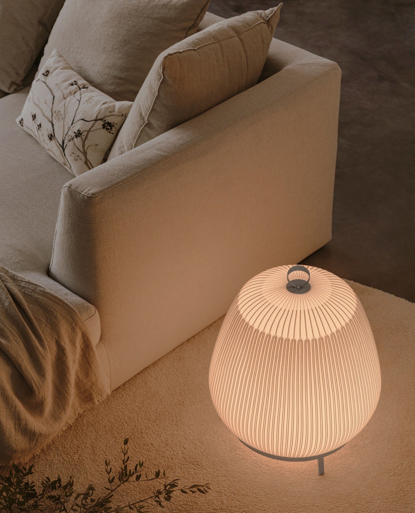 Lantern Knit Table Lamp - Blowlighting