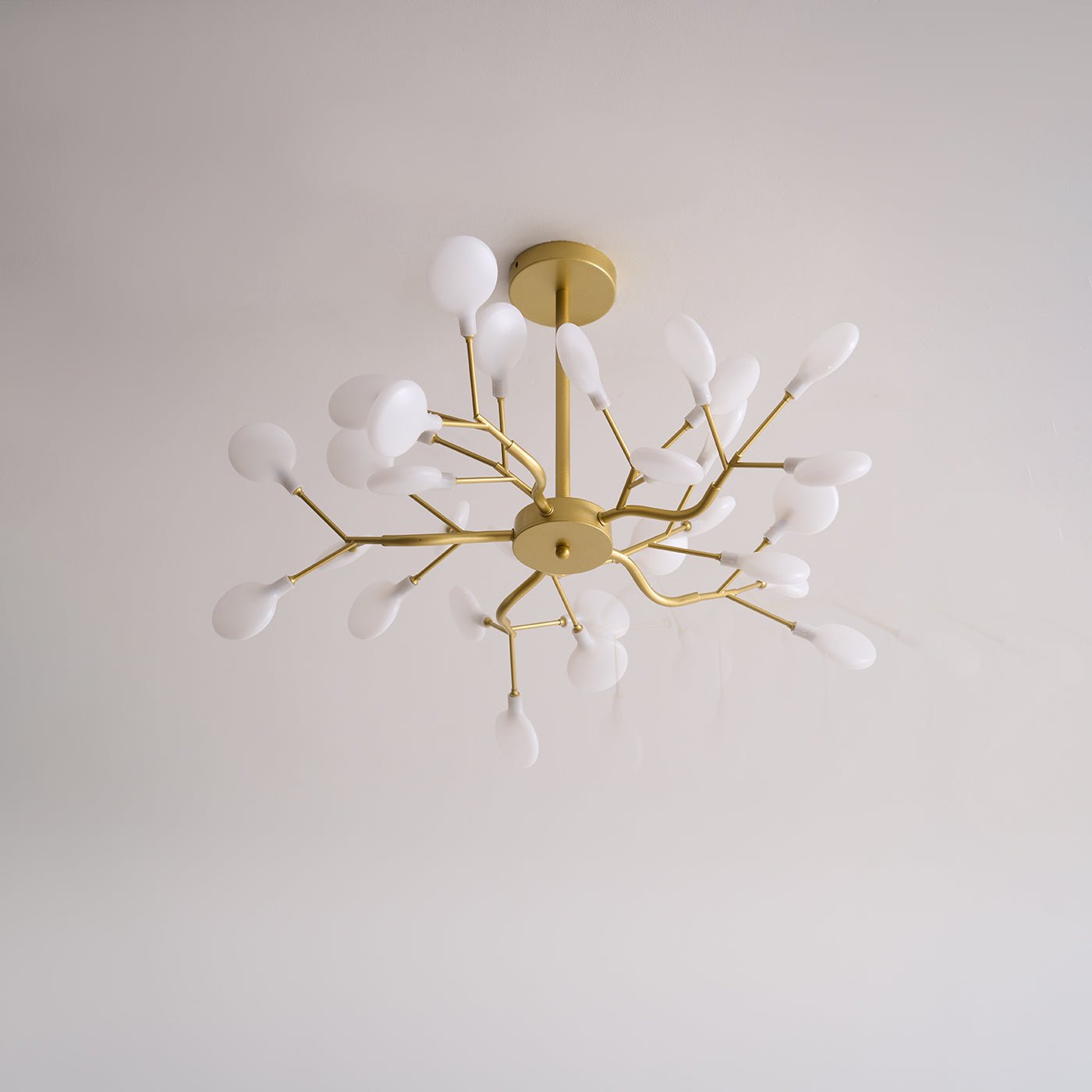 LED Firefly Sputnik Chandelier - Blowlighting