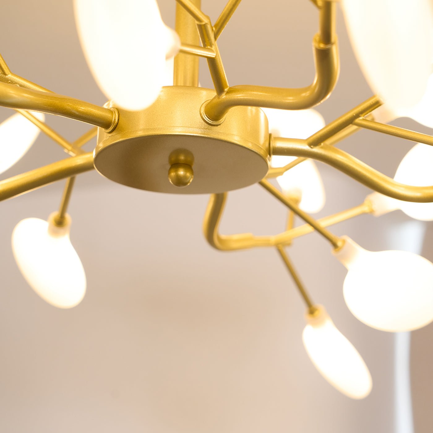 LED Firefly Sputnik Chandelier - Blowlighting