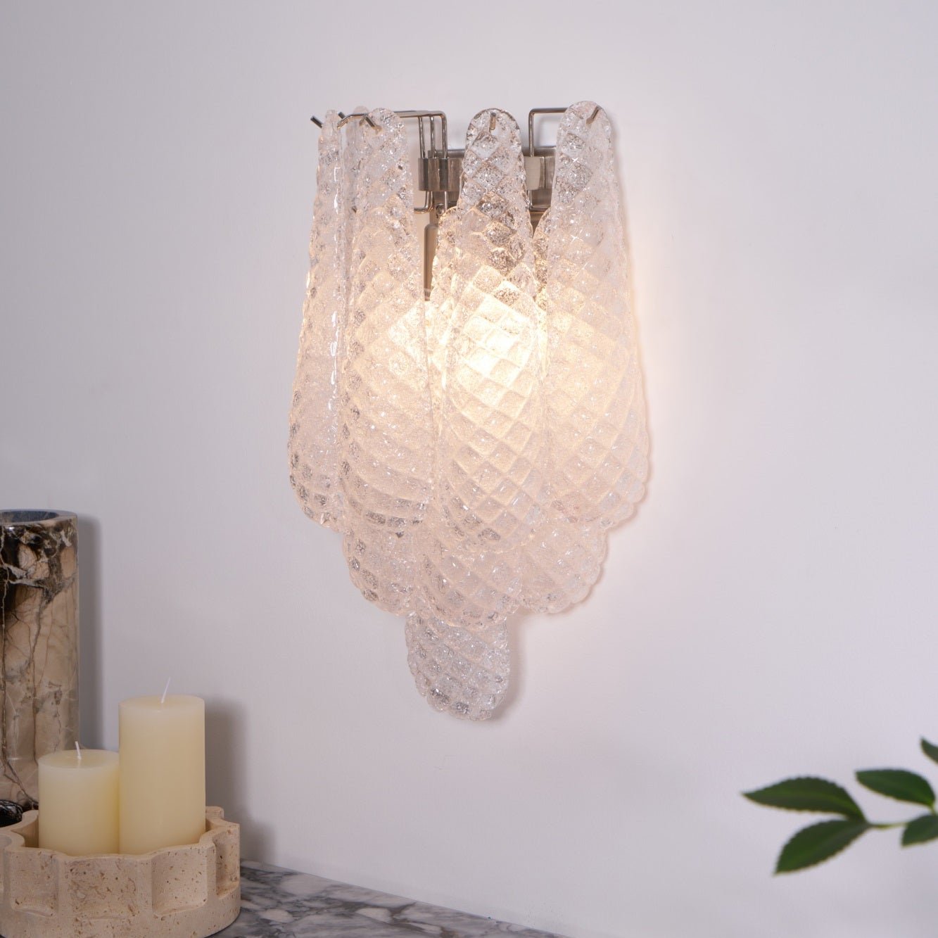 Aurora Wall Lamp Pink Teardrop Glass Floral Artistic - Blowlighting