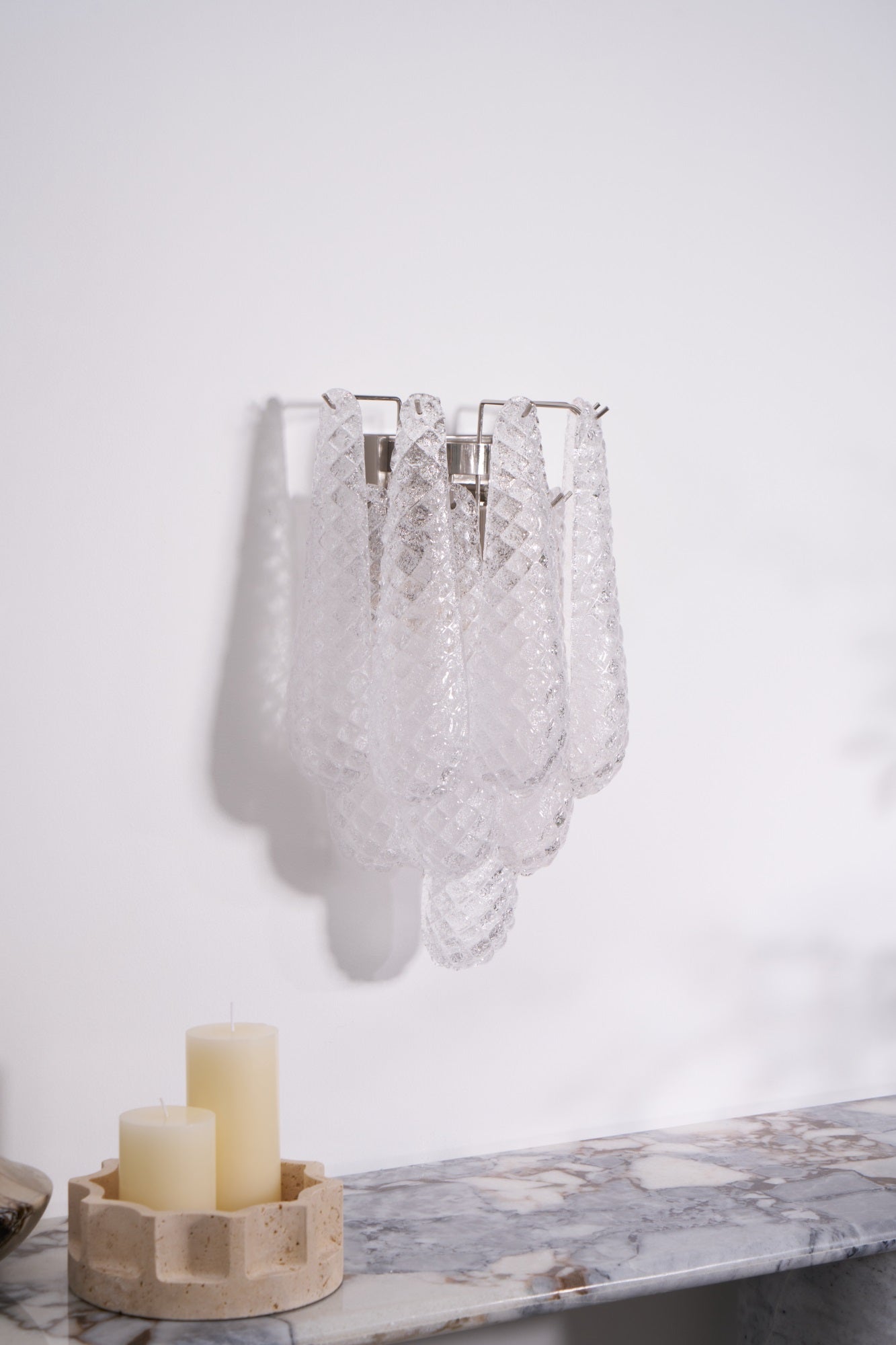 Aurora Wall Lamp Pink Teardrop Glass Floral Artistic - Blowlighting