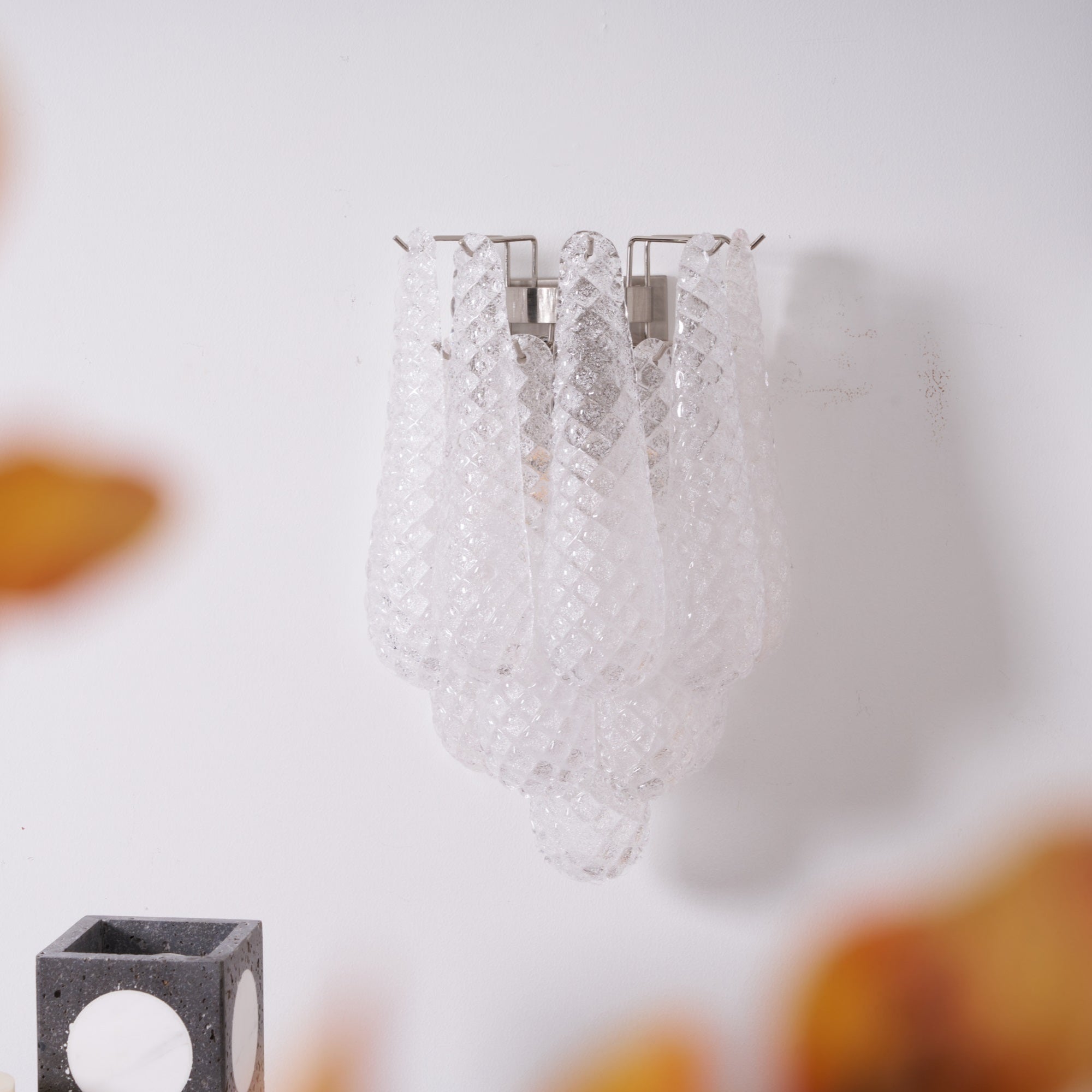 Aurora Wall Lamp Pink Teardrop Glass Floral Artistic - Blowlighting