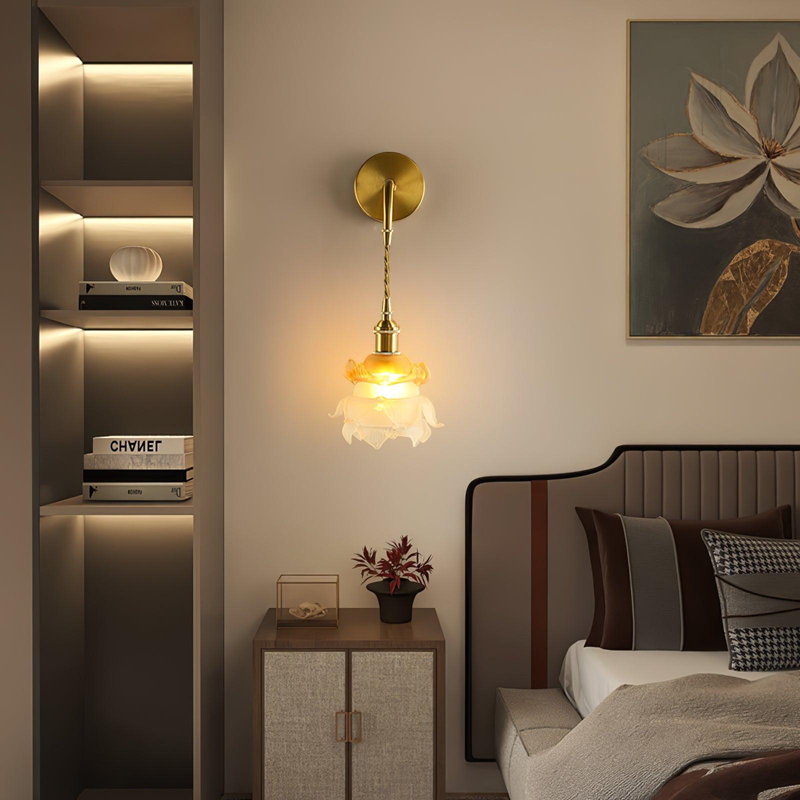 Laura Brass Wall Lamp - Blowlighting