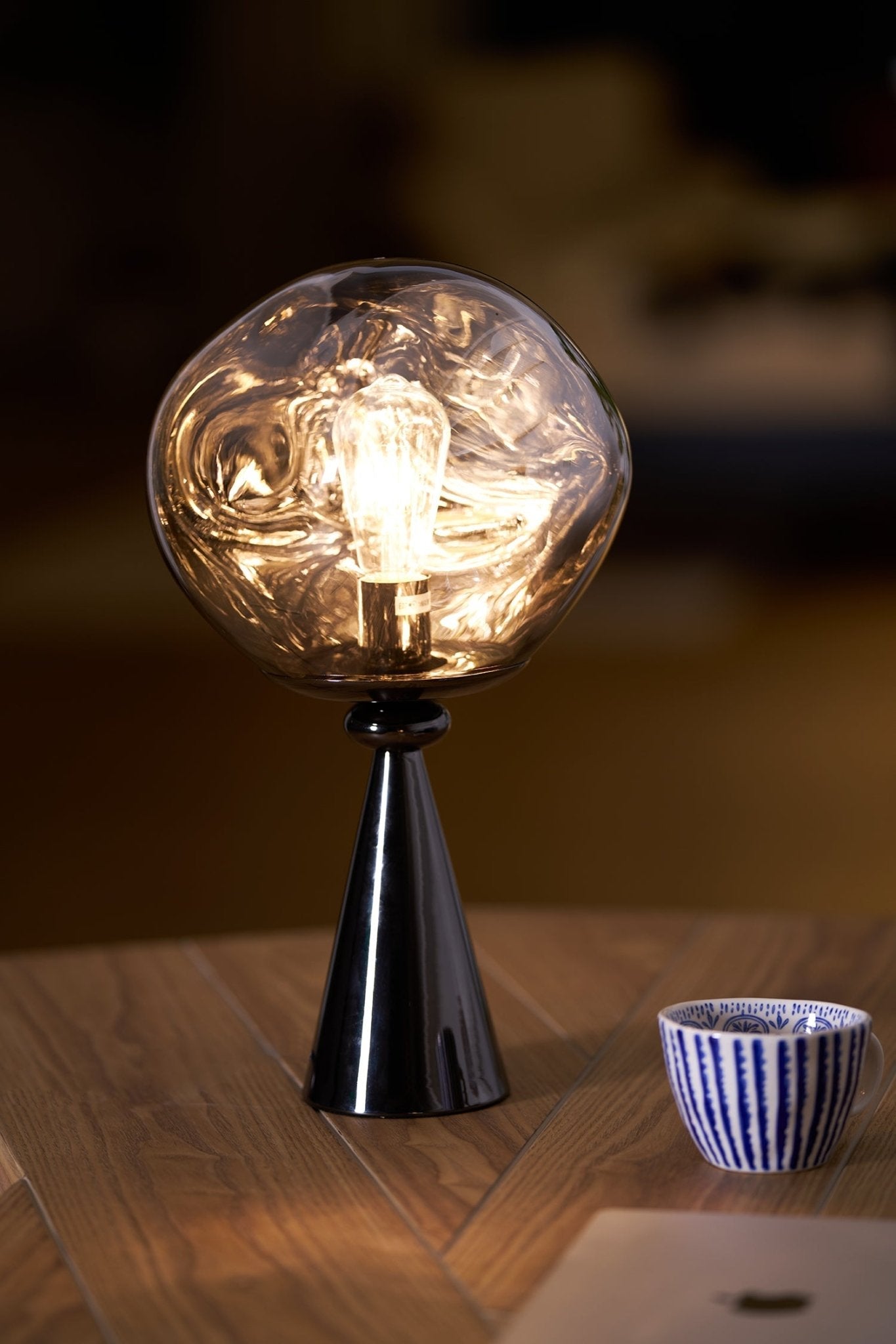 Lava Cone Table Lamp - Blowlighting
