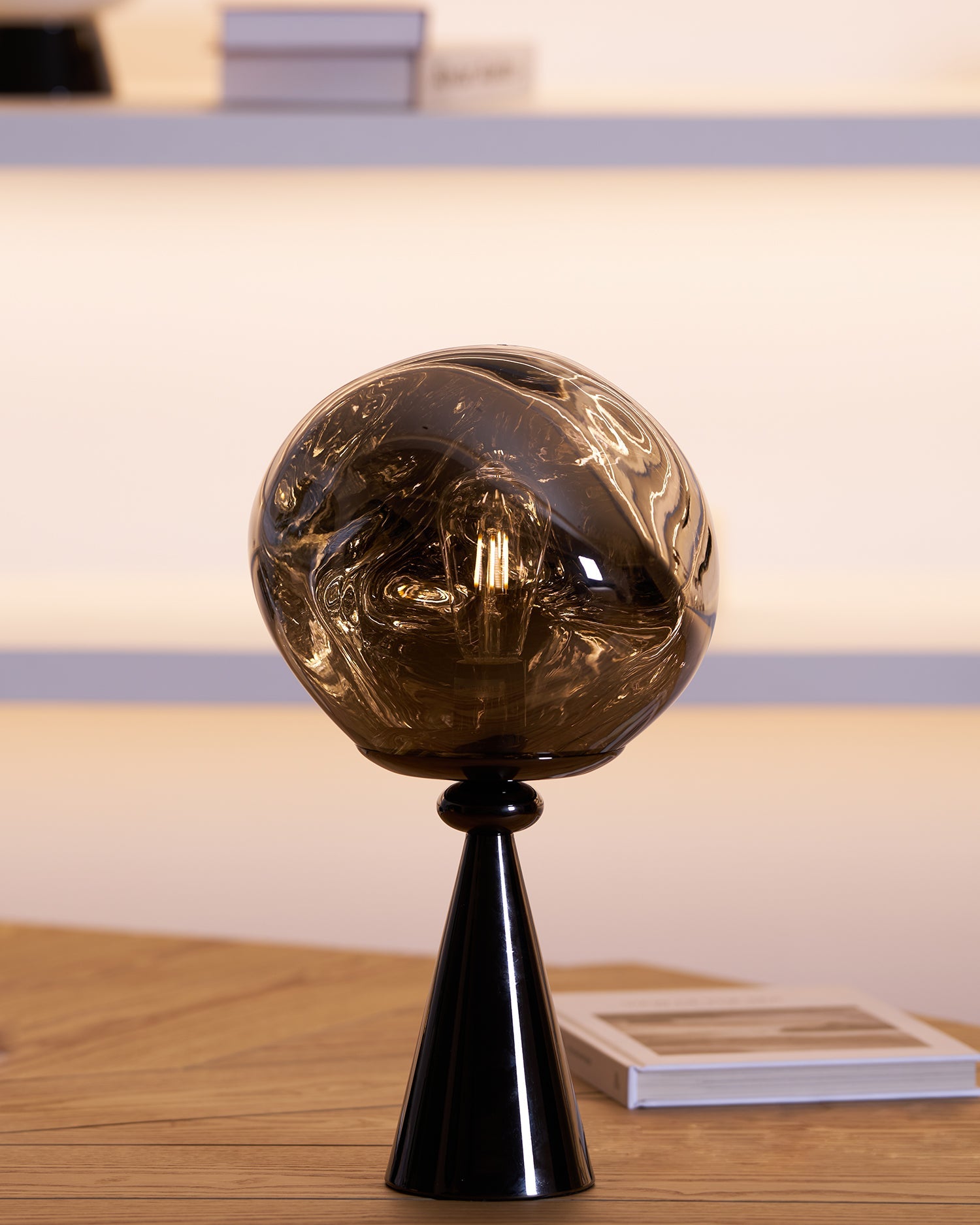 Lava Cone Table Lamp - Blowlighting