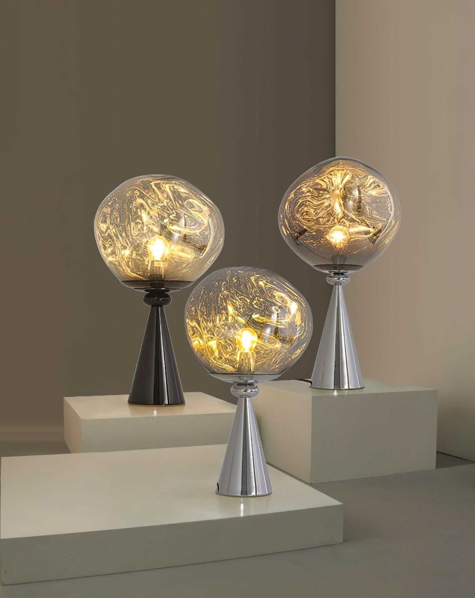 Lava Cone Table Lamp - Blowlighting
