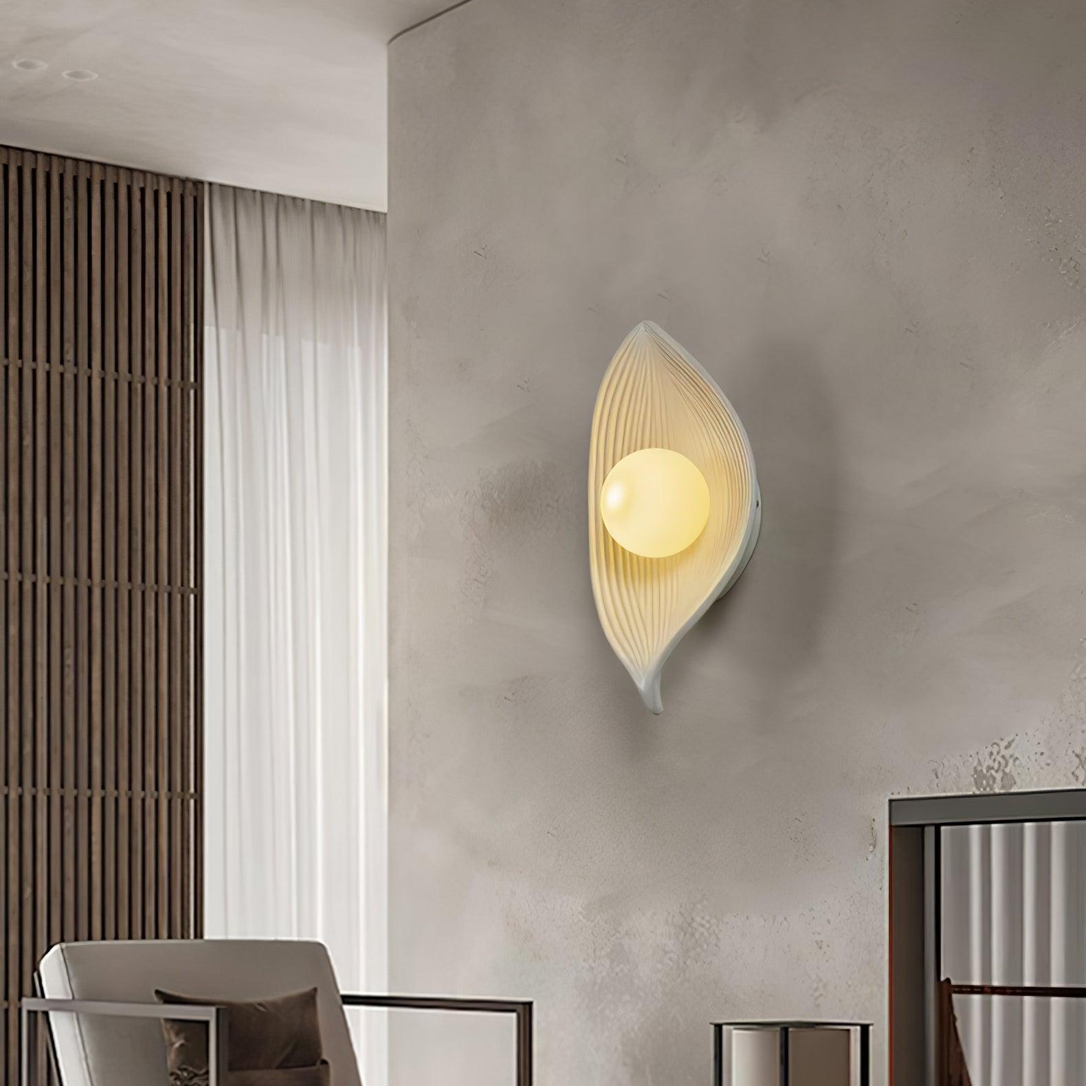 Leaf Canoe Wall Sconce - Blowlighting