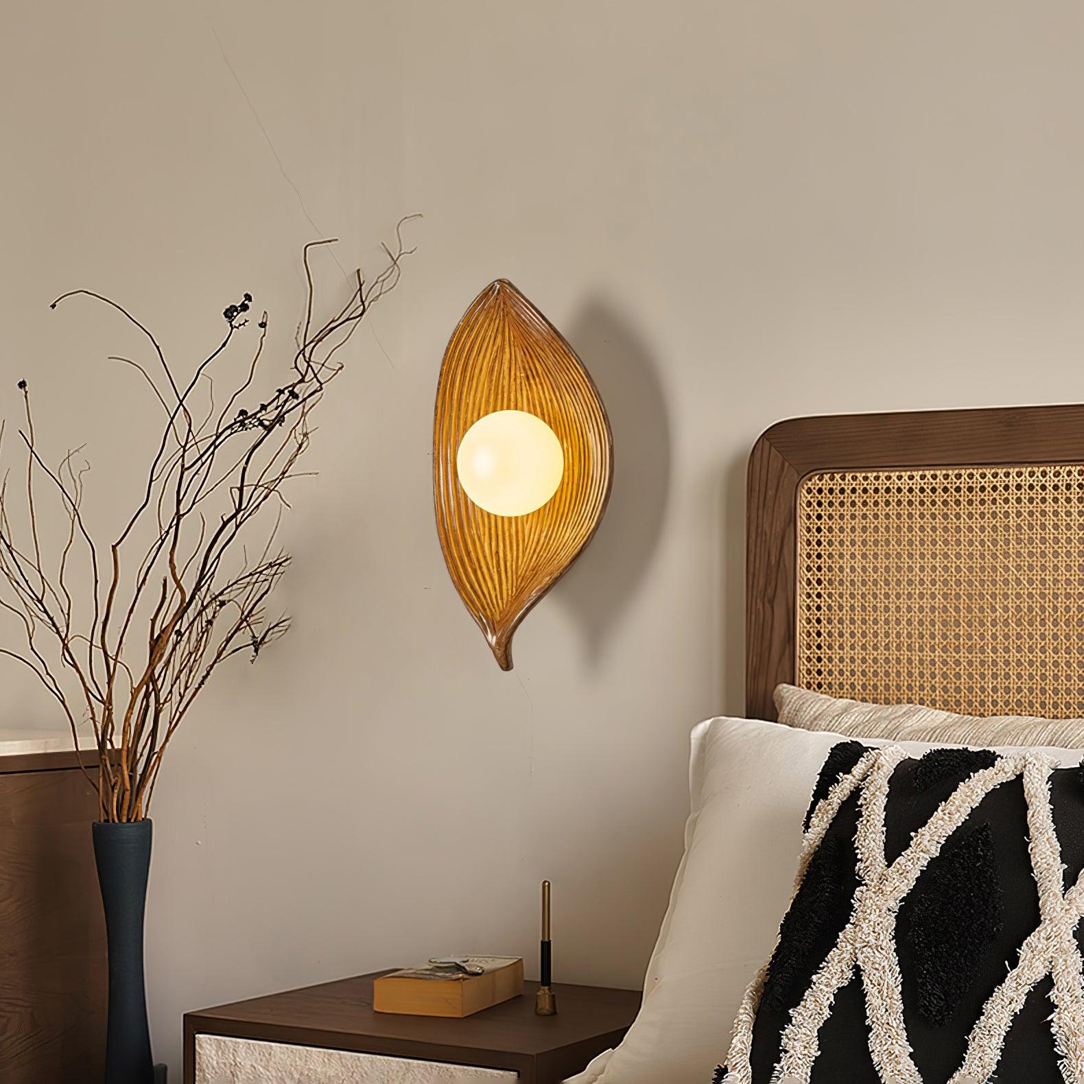 Leaf Canoe Wall Sconce - Blowlighting