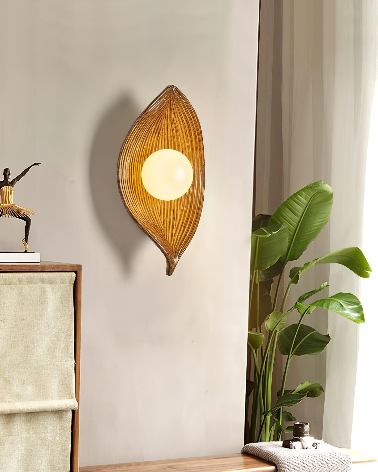 Leaf Canoe Wall Sconce - Blowlighting