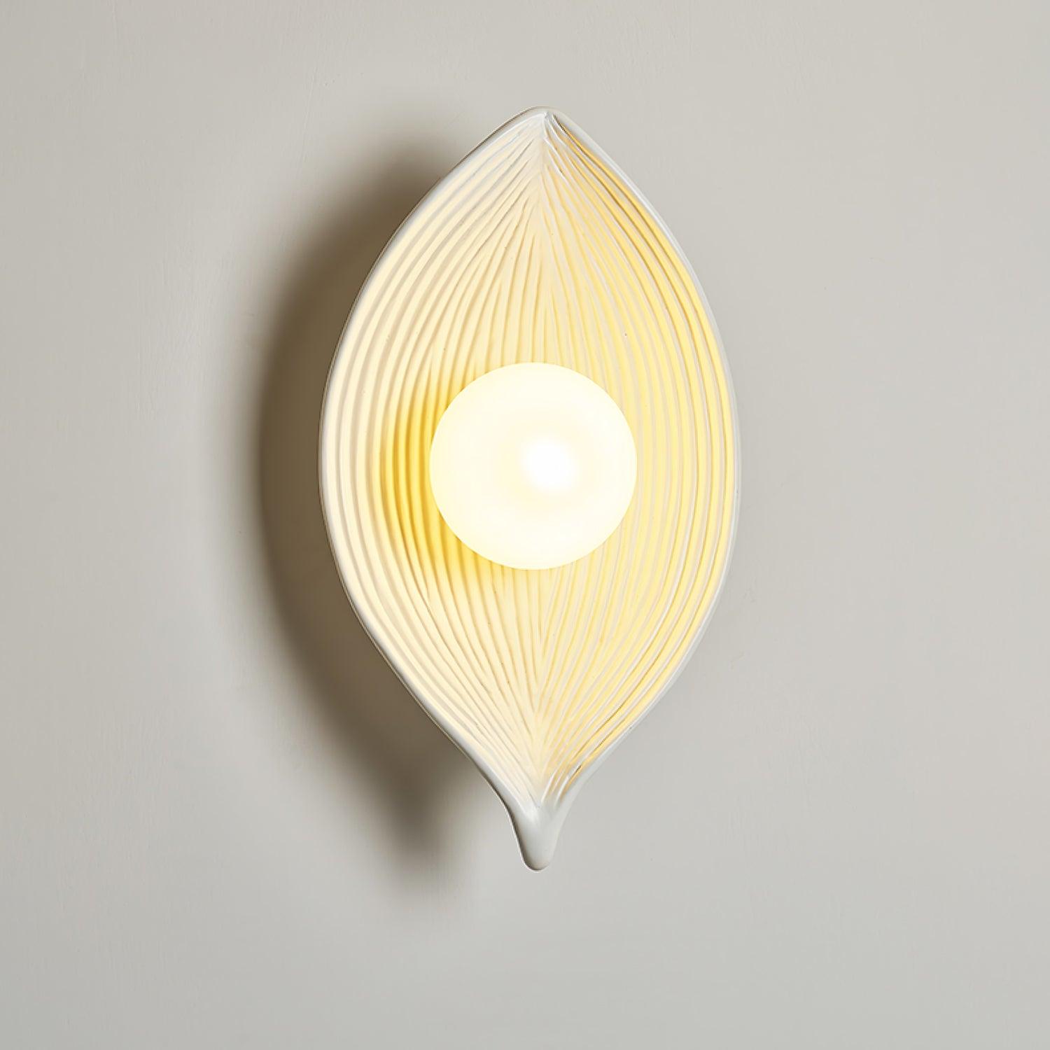 Leaf Canoe Wall Sconce - Blowlighting