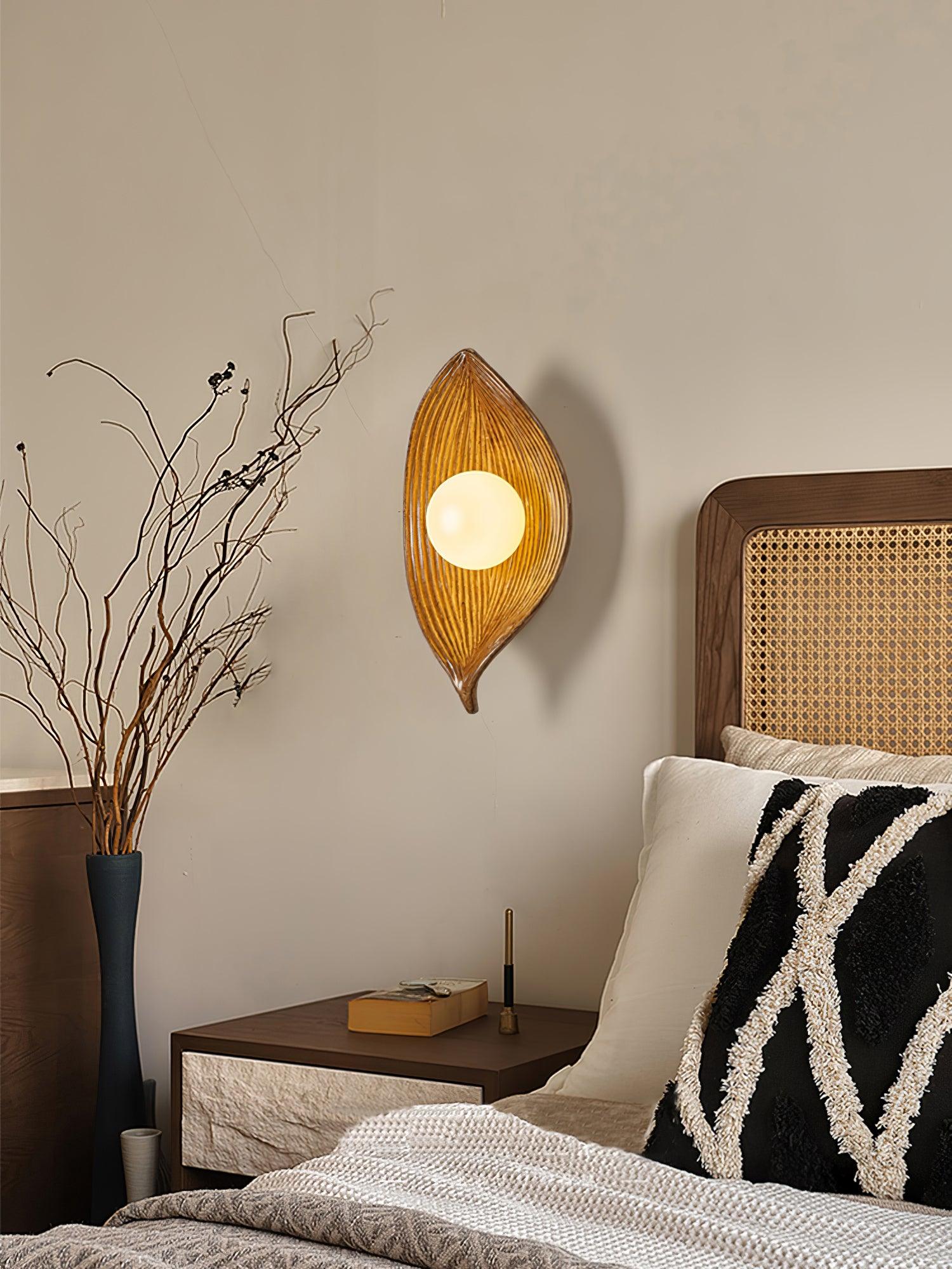Leaf Canoe Wall Sconce - Blowlighting