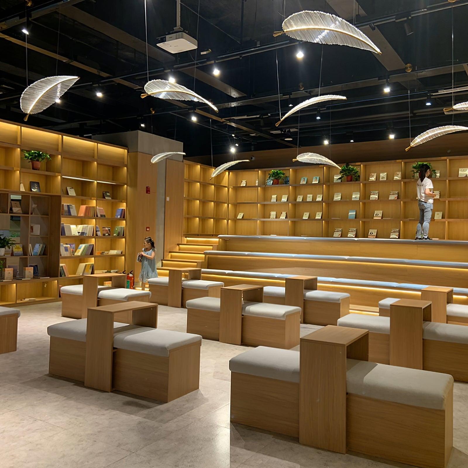 Leaf LED Chandelier - Blowlighting