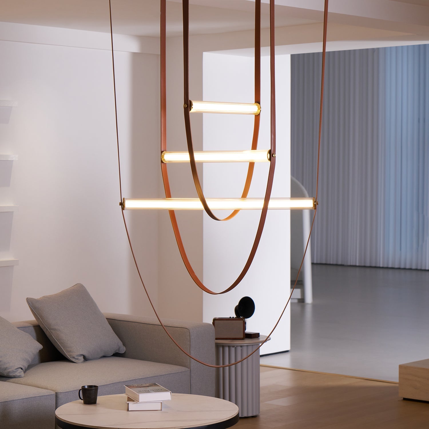 Tracer Belt Pendant Lamp - Blowlighting