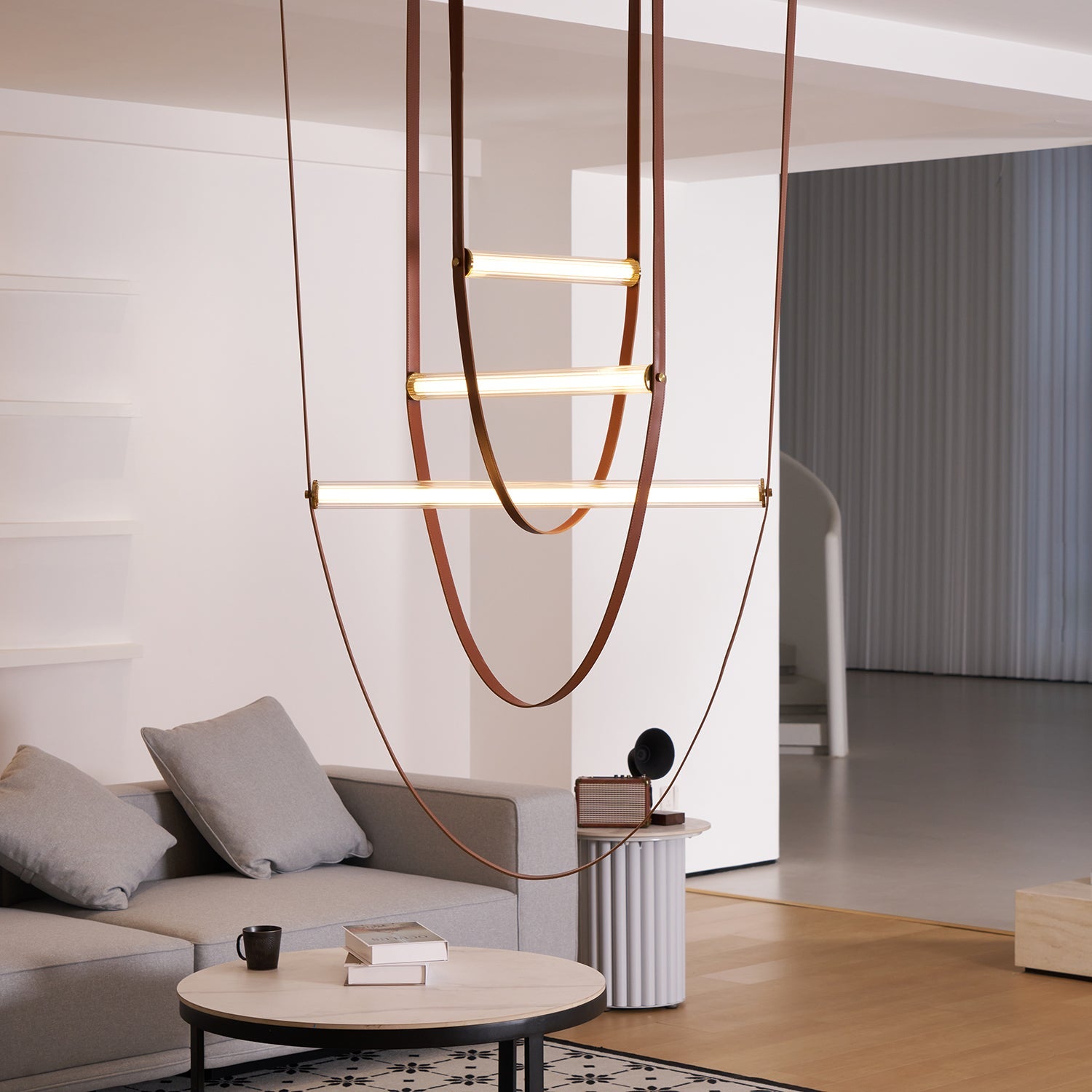 Tracer Belt Pendant Lamp - Blowlighting