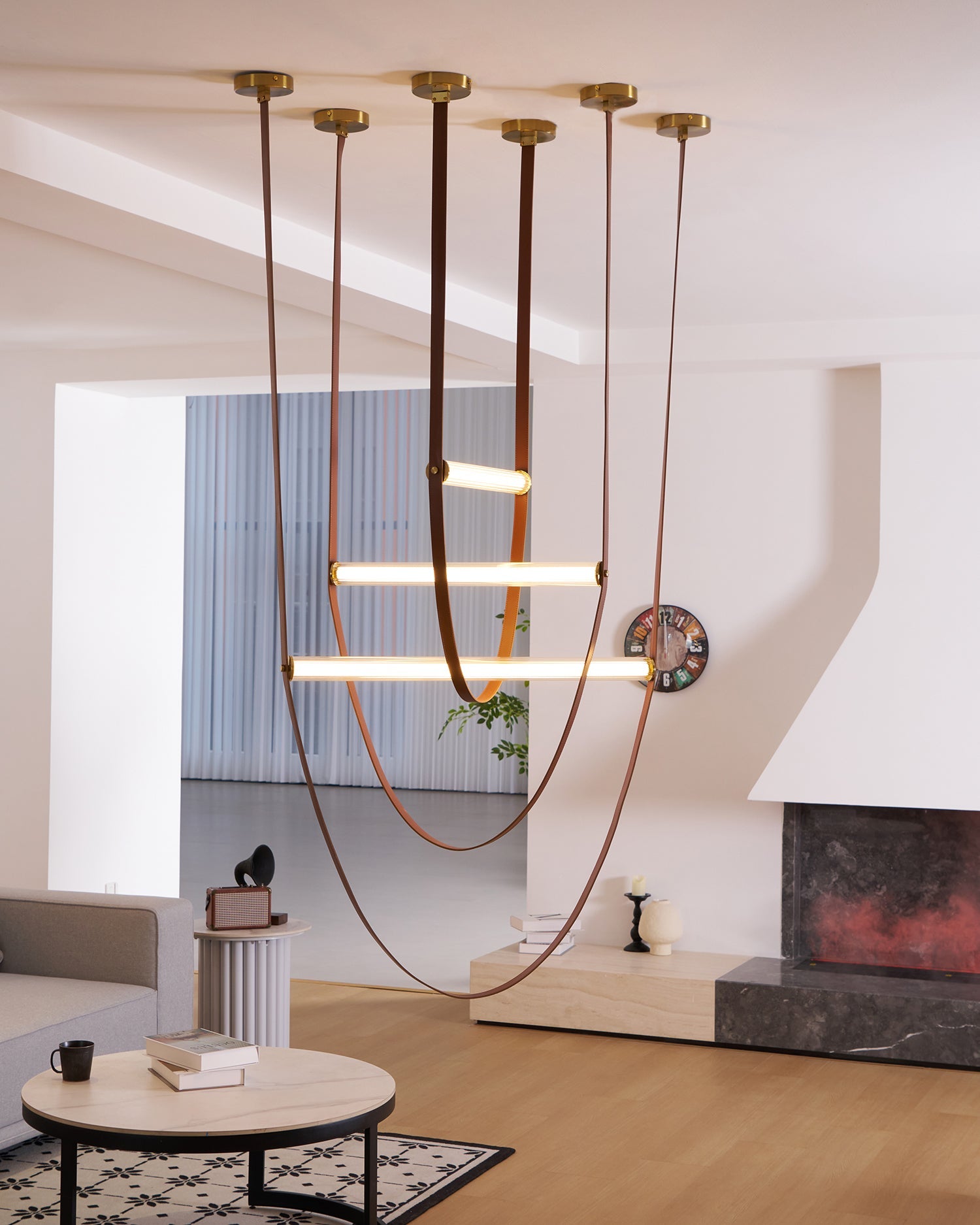 Tracer Belt Pendant Lamp - Blowlighting