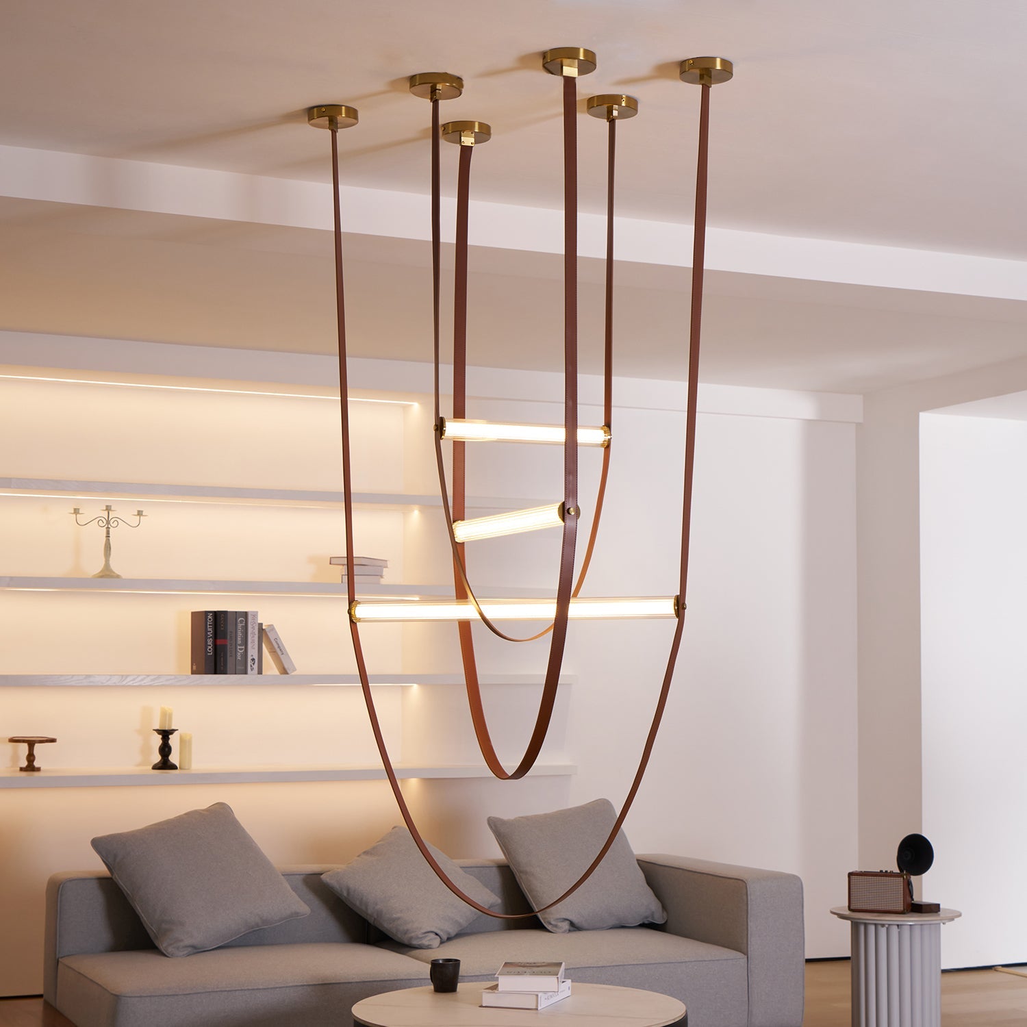 Tracer Belt Pendant Lamp - Blowlighting