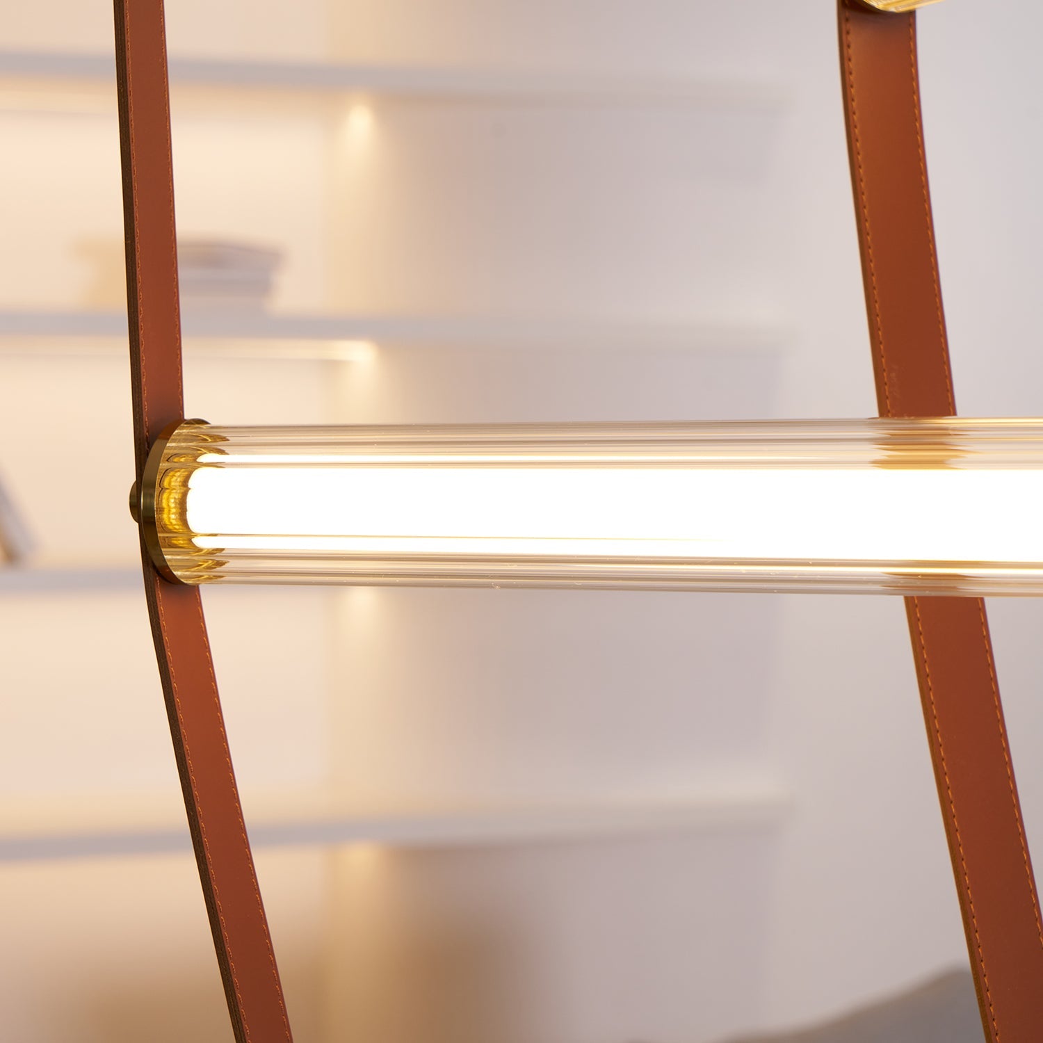 Tracer Belt Pendant Lamp - Blowlighting