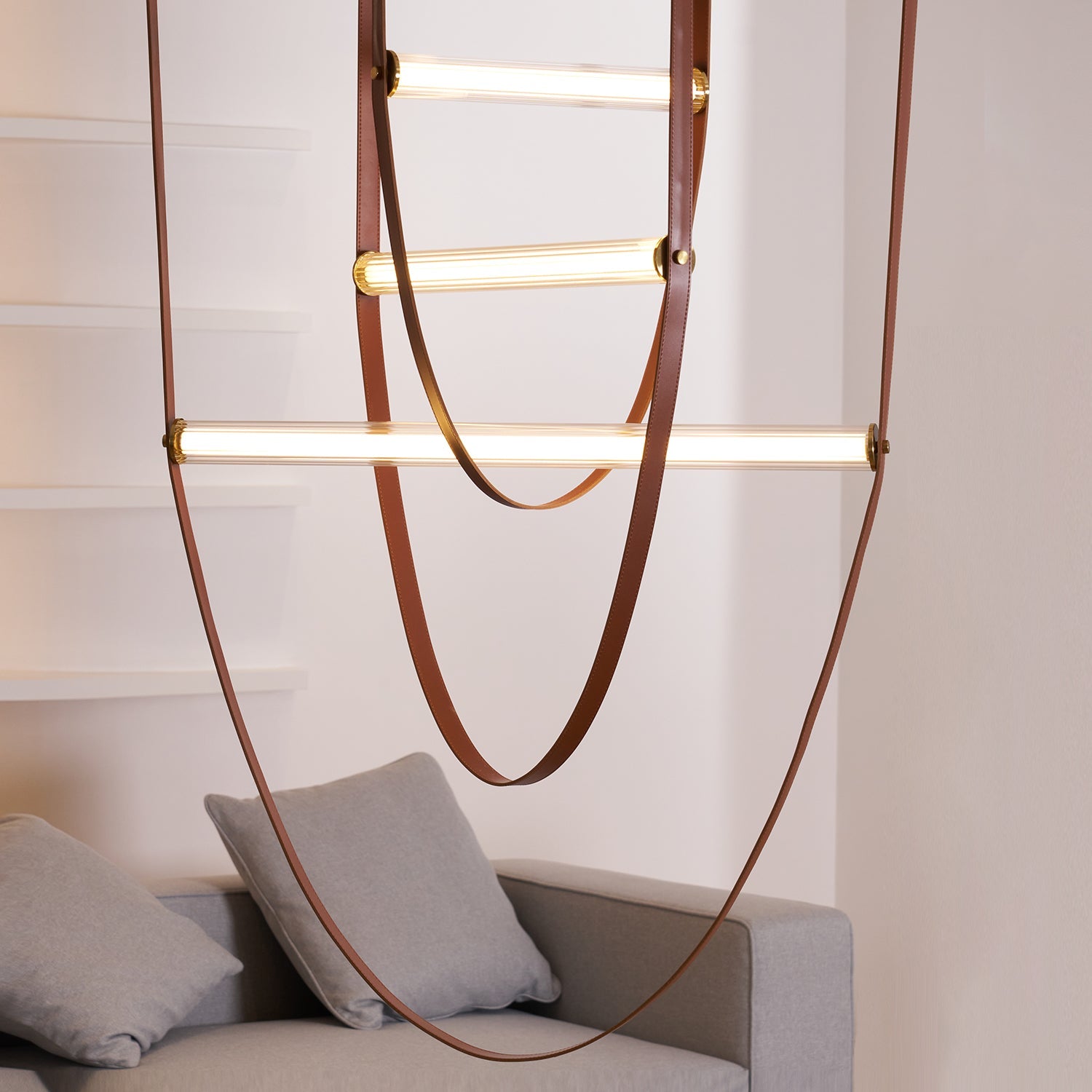 Tracer Belt Pendant Lamp - Blowlighting