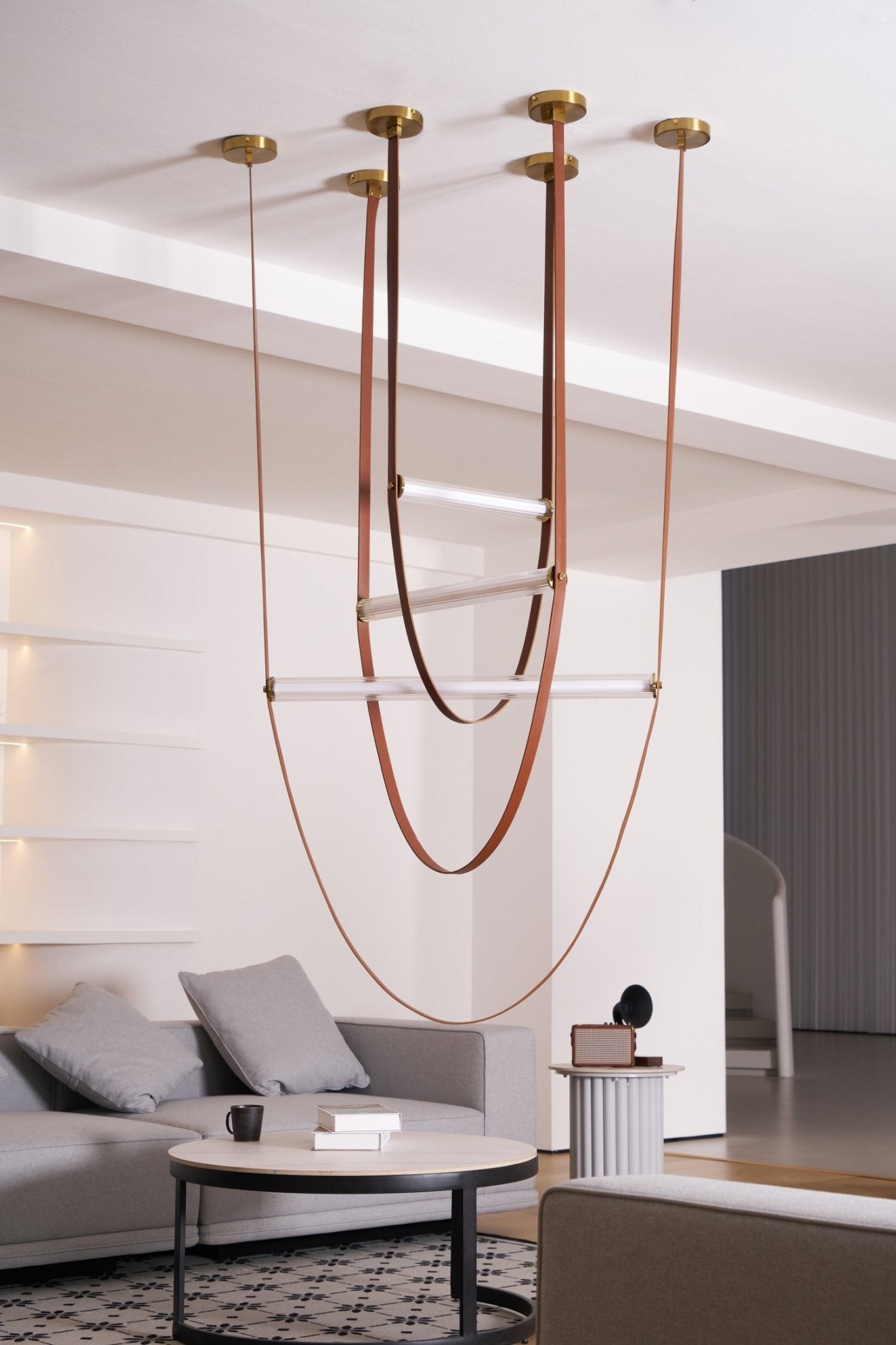 Tracer Belt Pendant Lamp - Blowlighting