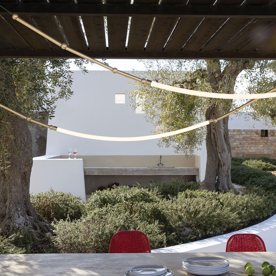 Leda Chandelier - Blowlighting