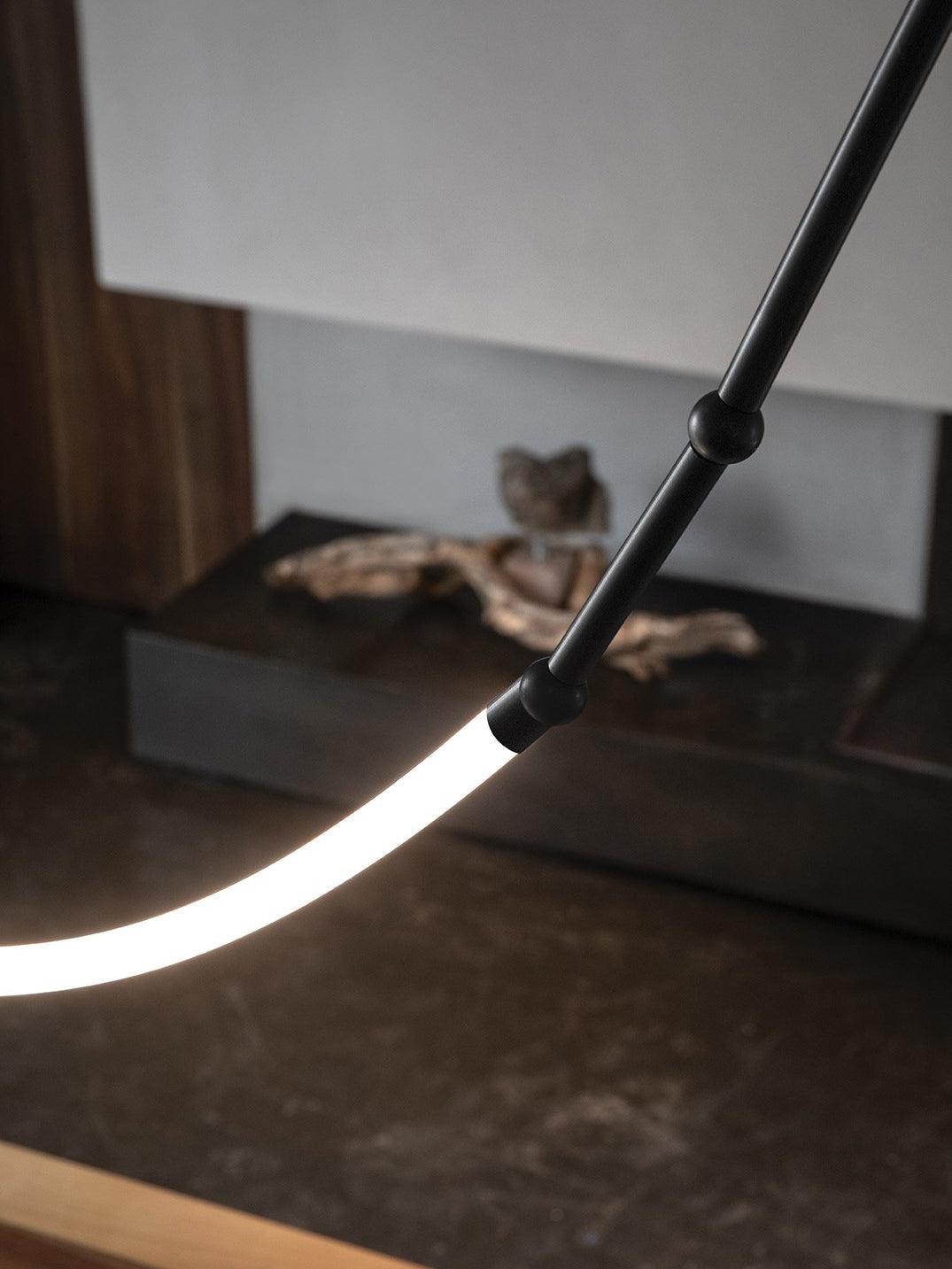 Leda Chandelier - Blowlighting