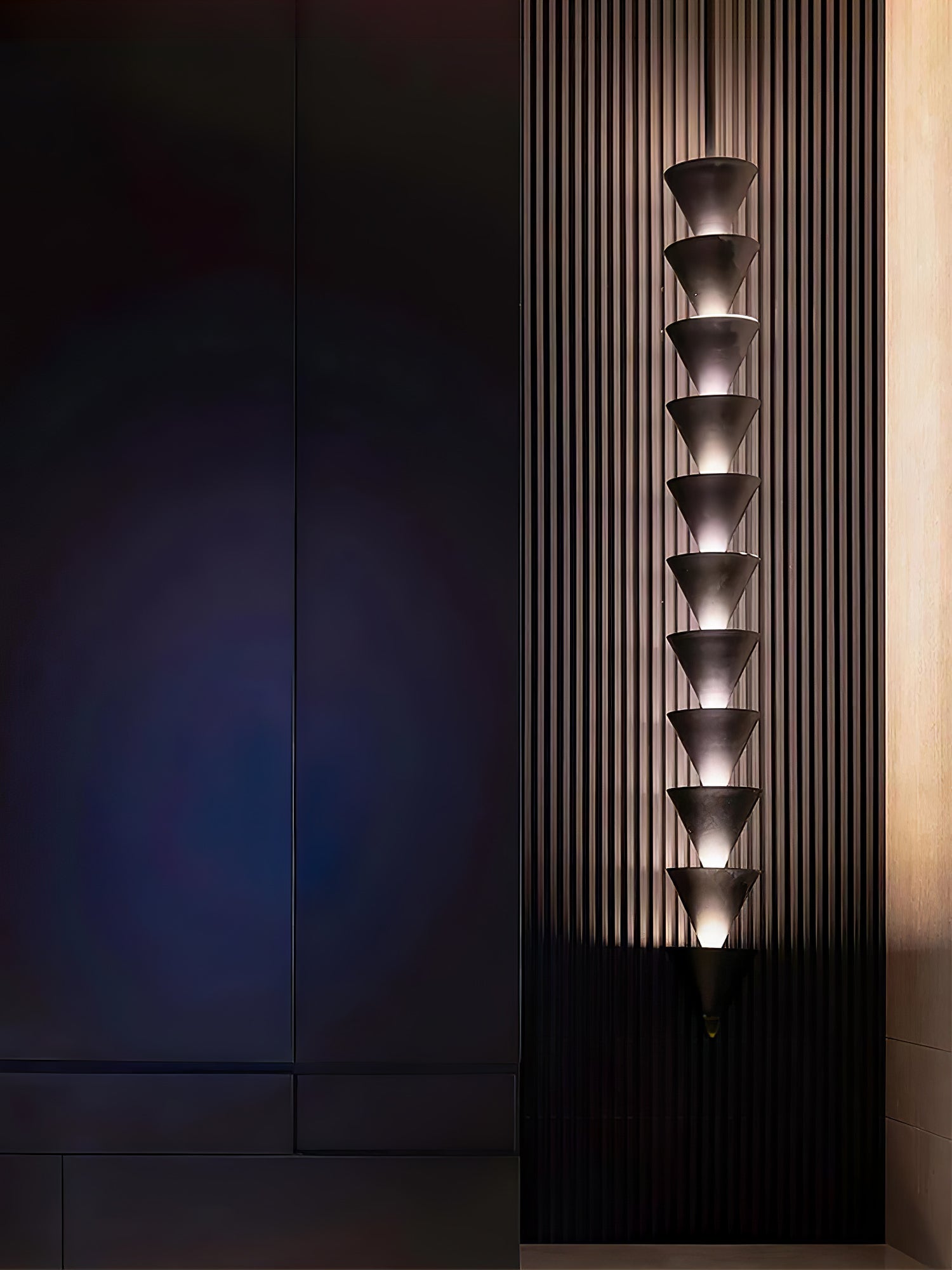 Legato Pendant Light - Blowlighting