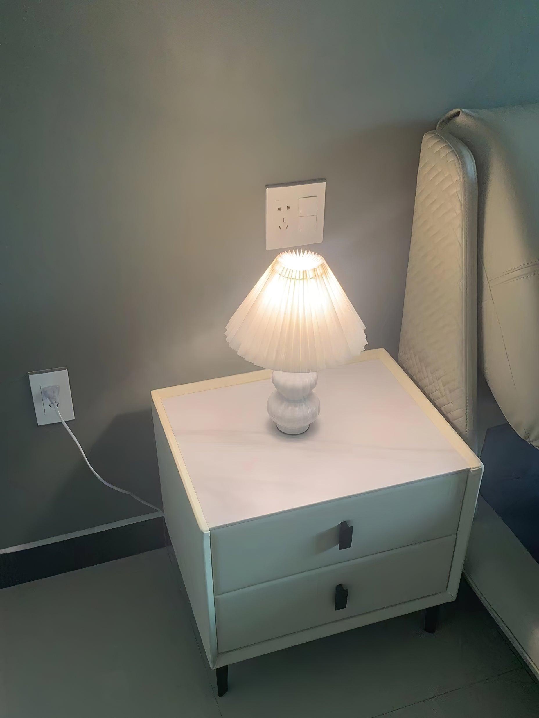 Leo Table lamp - Blowlighting