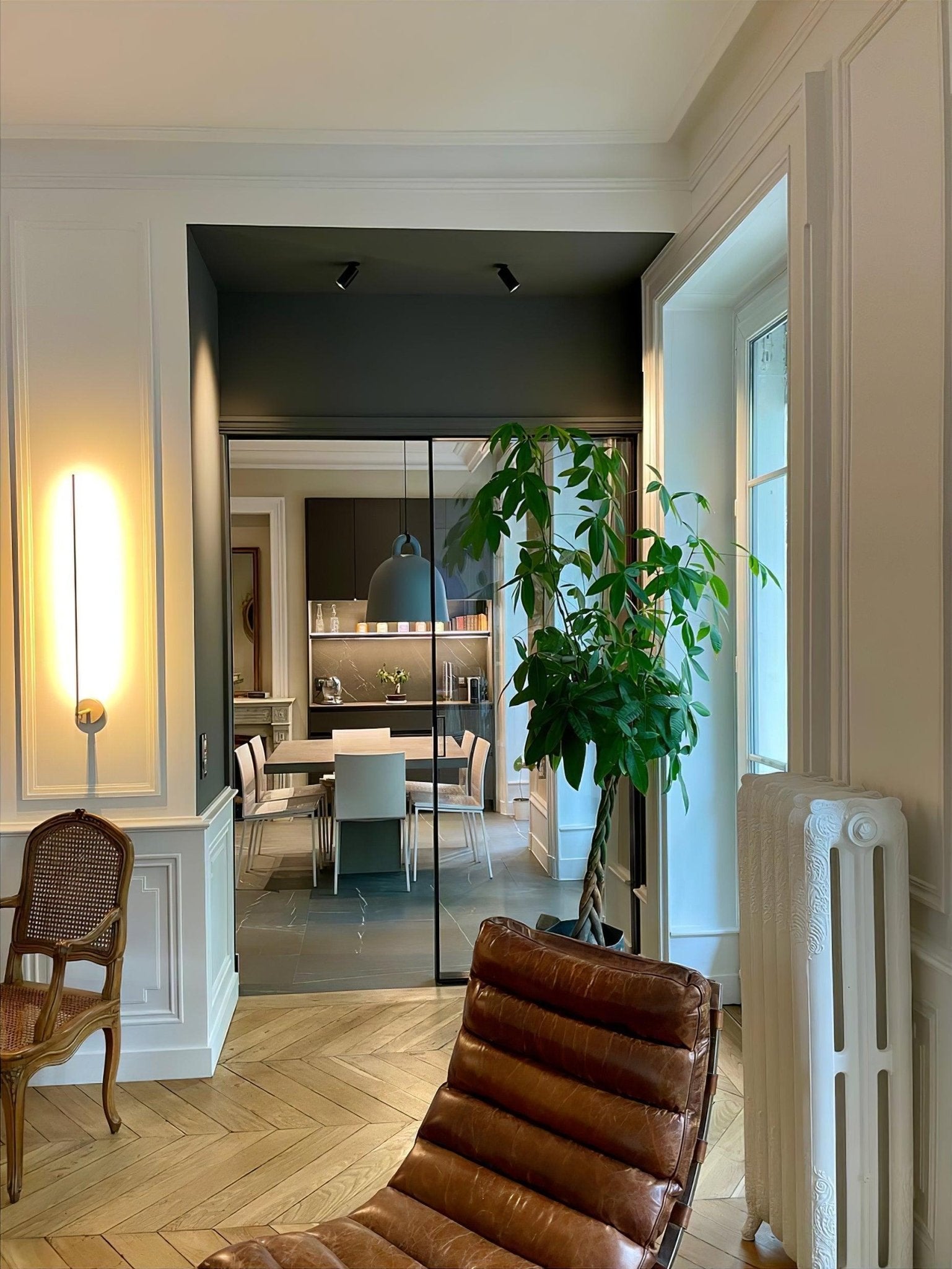 Light Stick V Sconce - Blowlighting