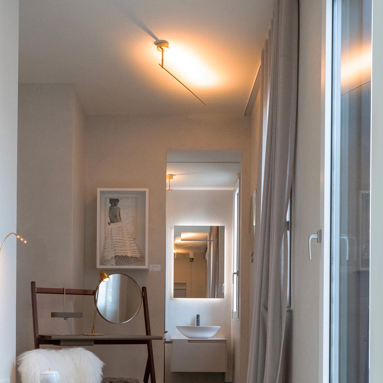 Light Stick V Sconce - Blowlighting