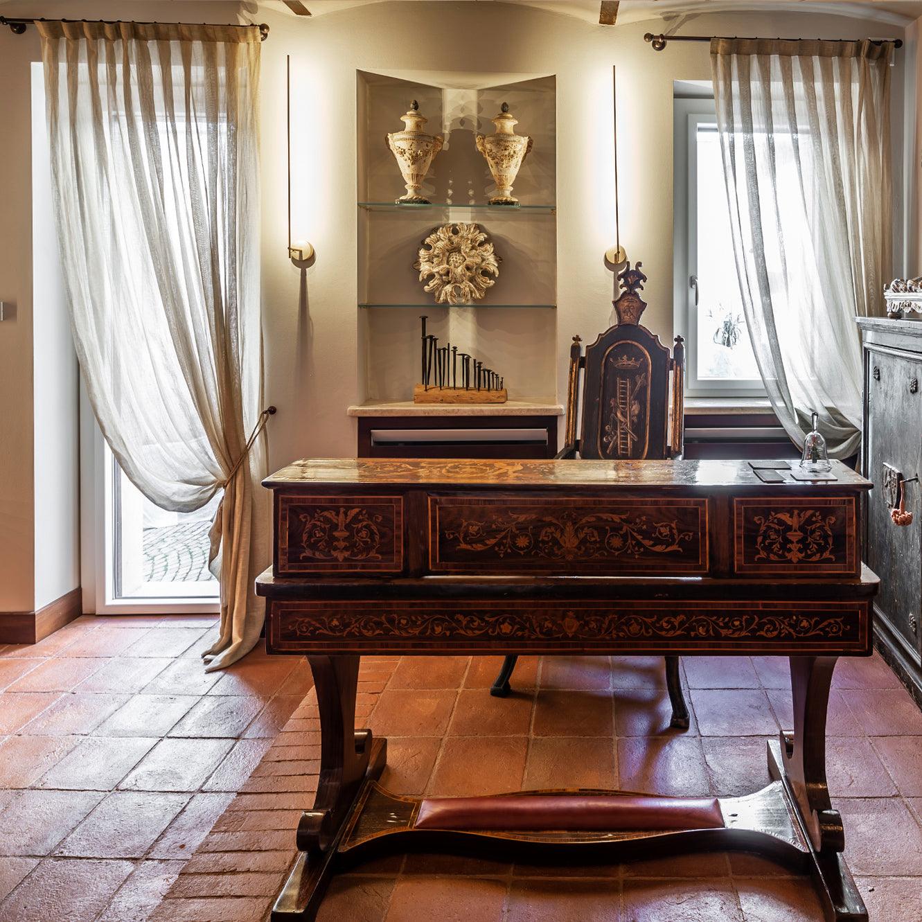 Light Stick V Sconce - Blowlighting