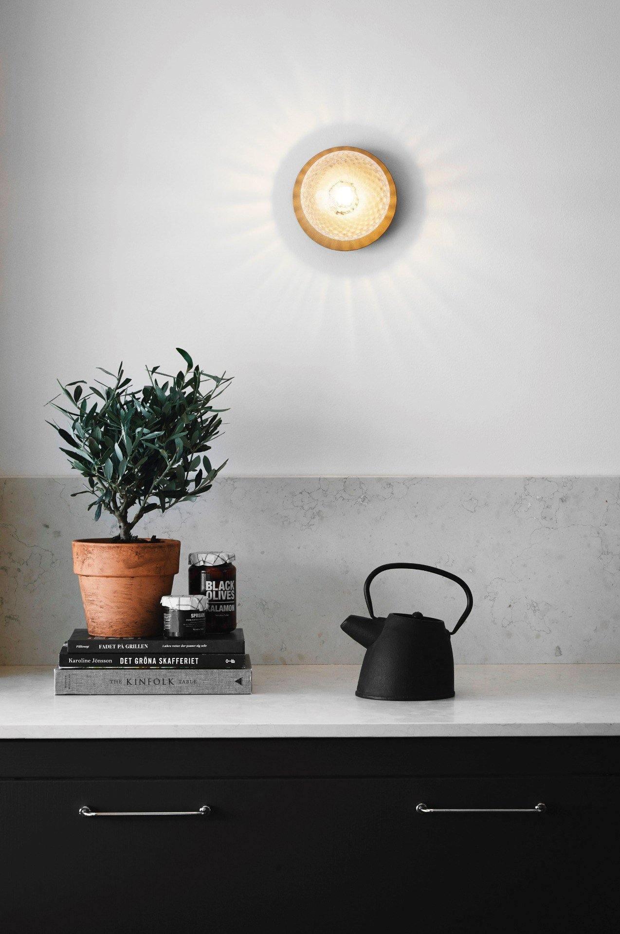 Lunara Wall Lamp - Blowlighting