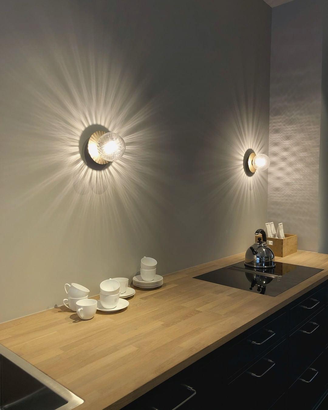 Lunara Wall Lamp - Blowlighting