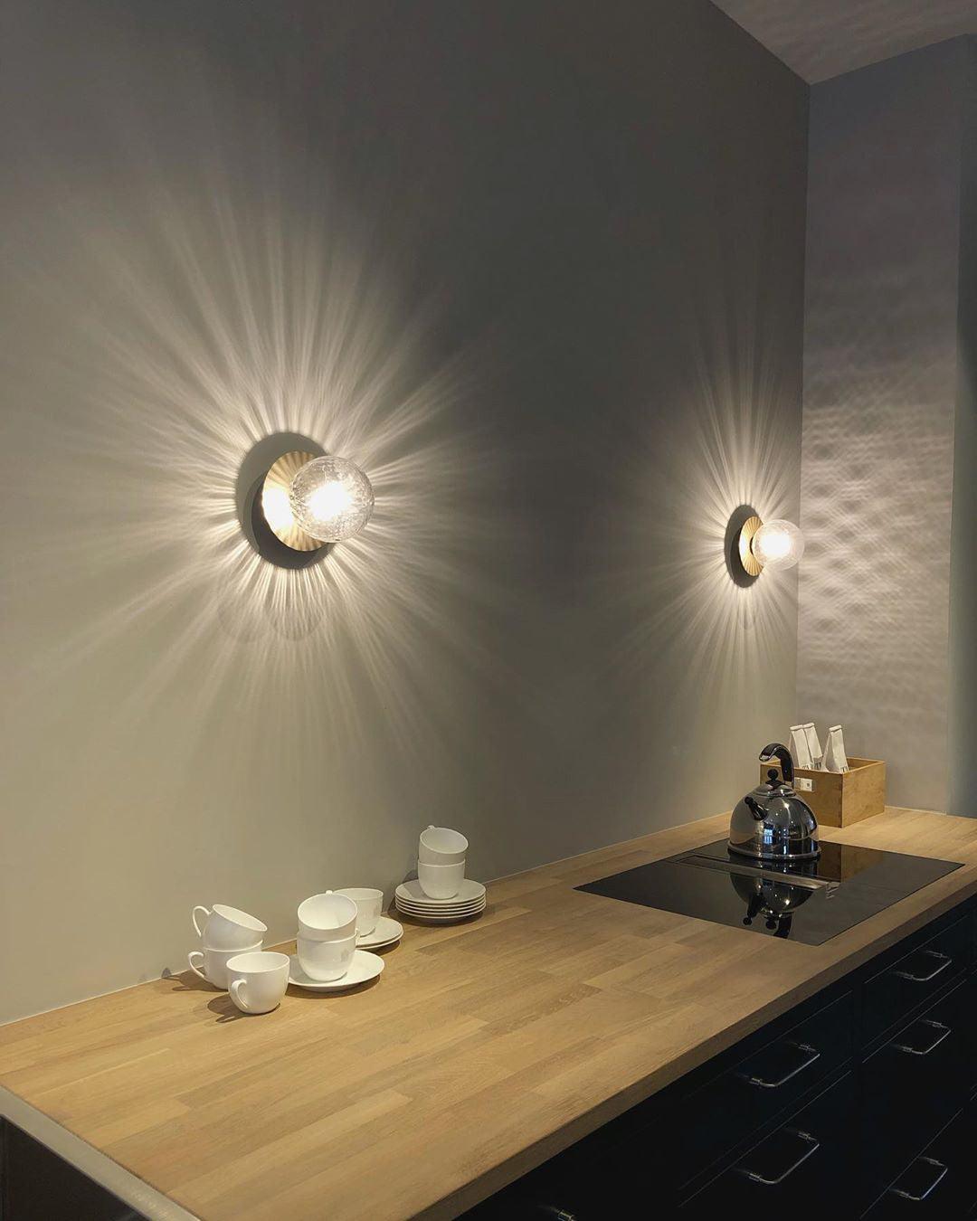 Lunara Wall Lamp - Blowlighting