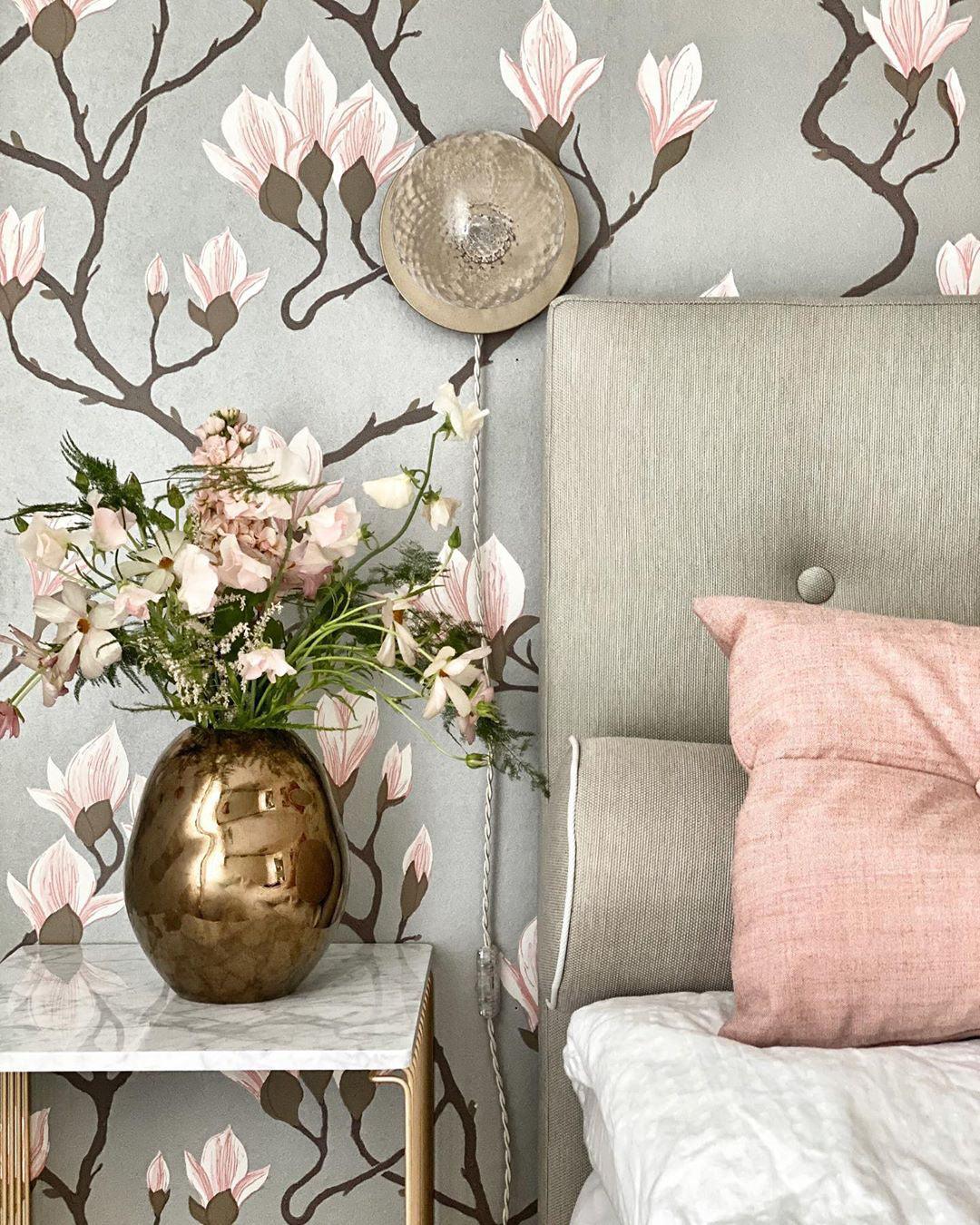 Lunara Wall Lamp - Blowlighting