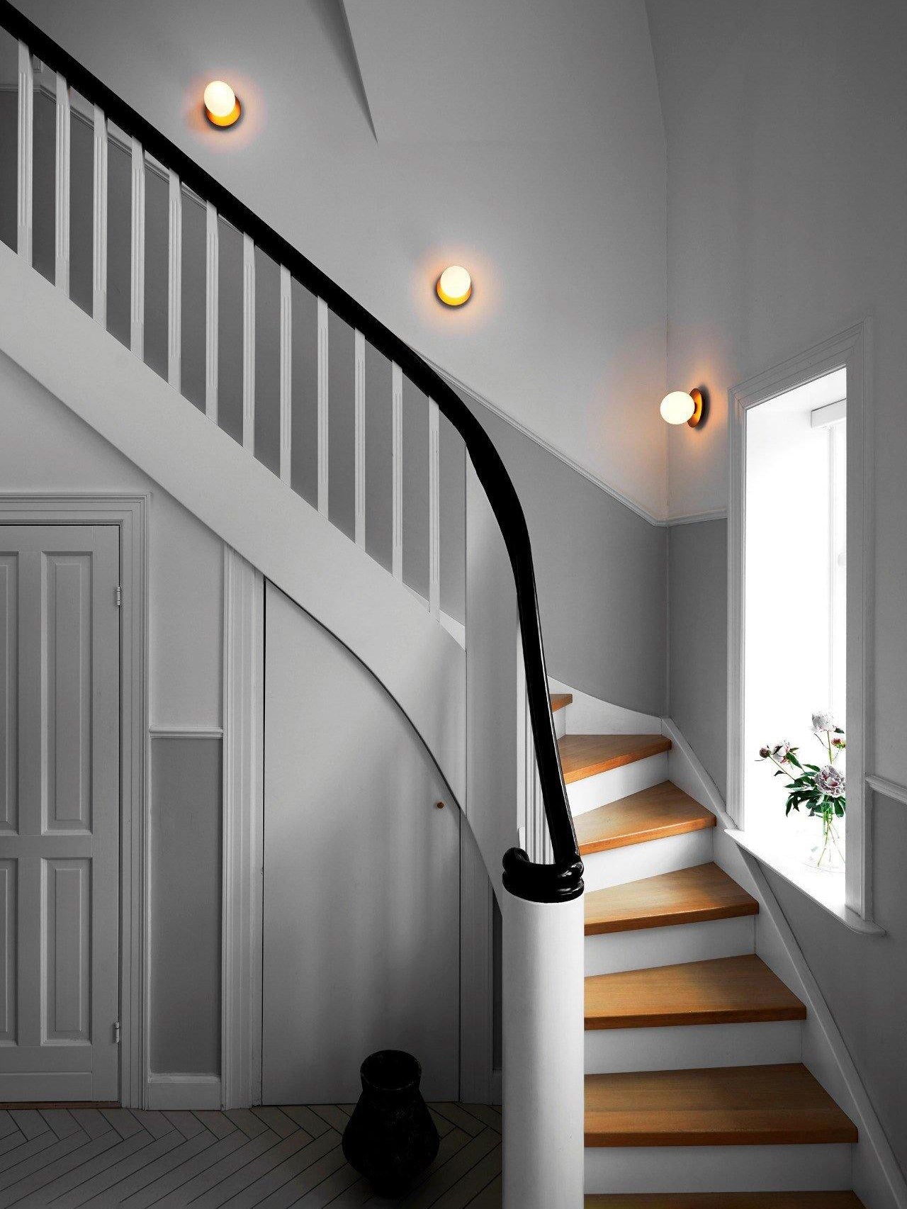 Lunara Wall Lamp - Blowlighting