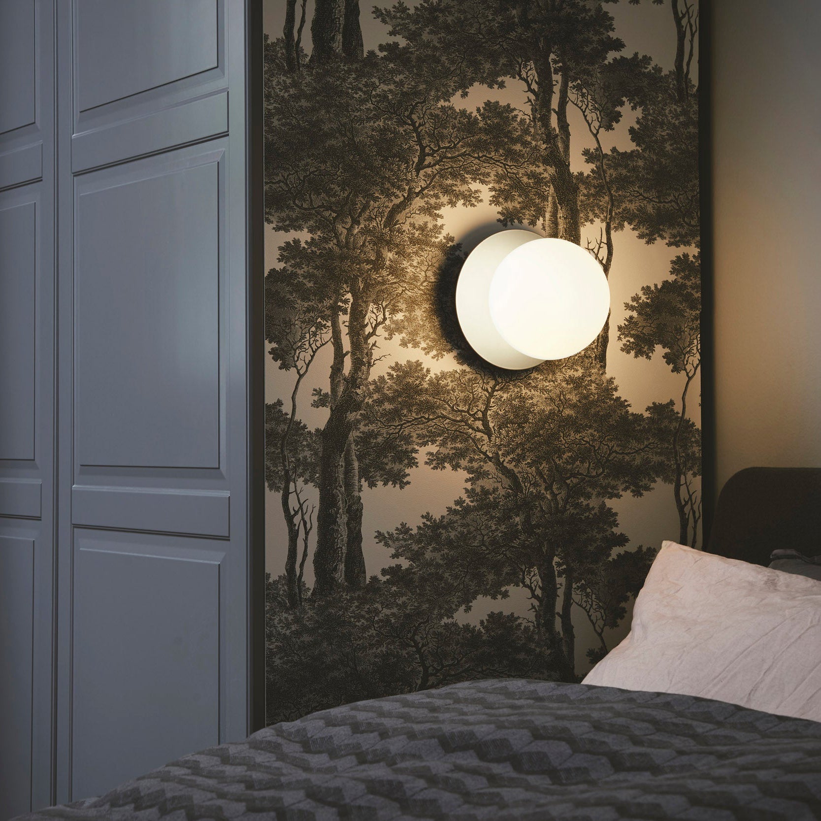 Celeste Wall Lamp - Blowlighting