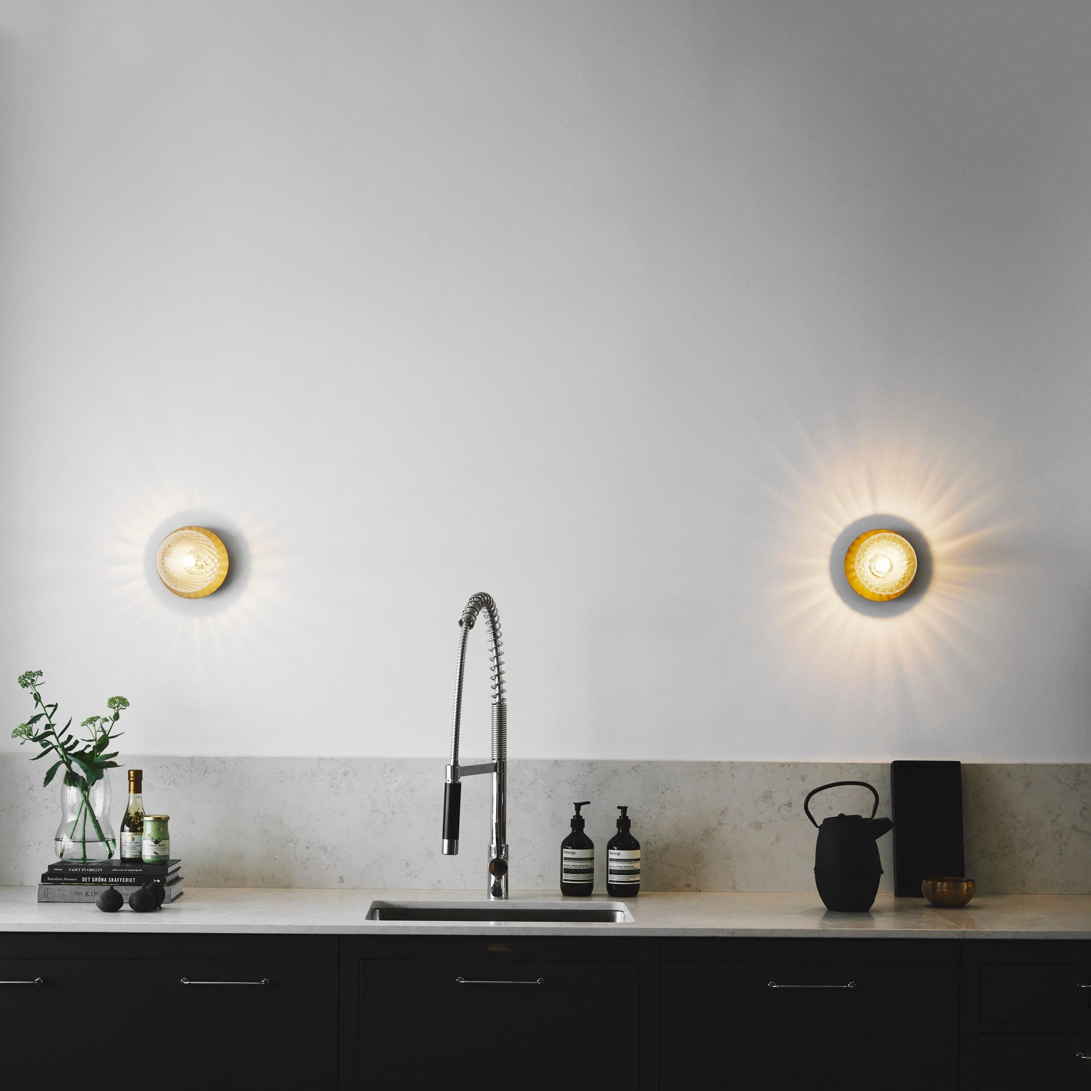 Celeste Wall Lamp - Blowlighting