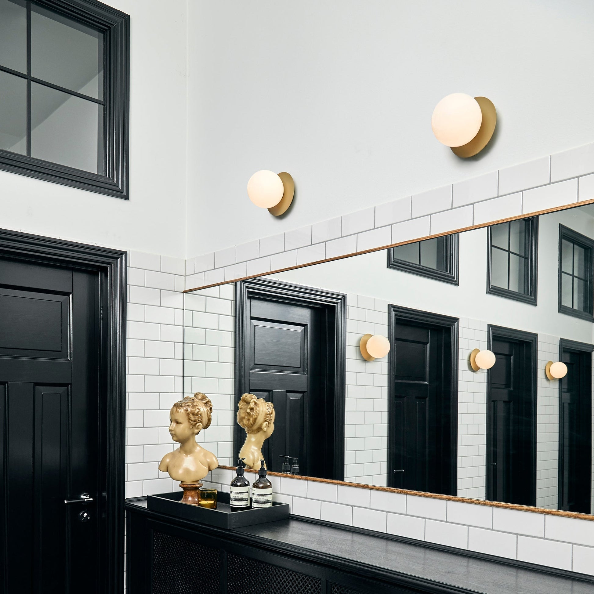 Celeste Wall Lamp - Blowlighting