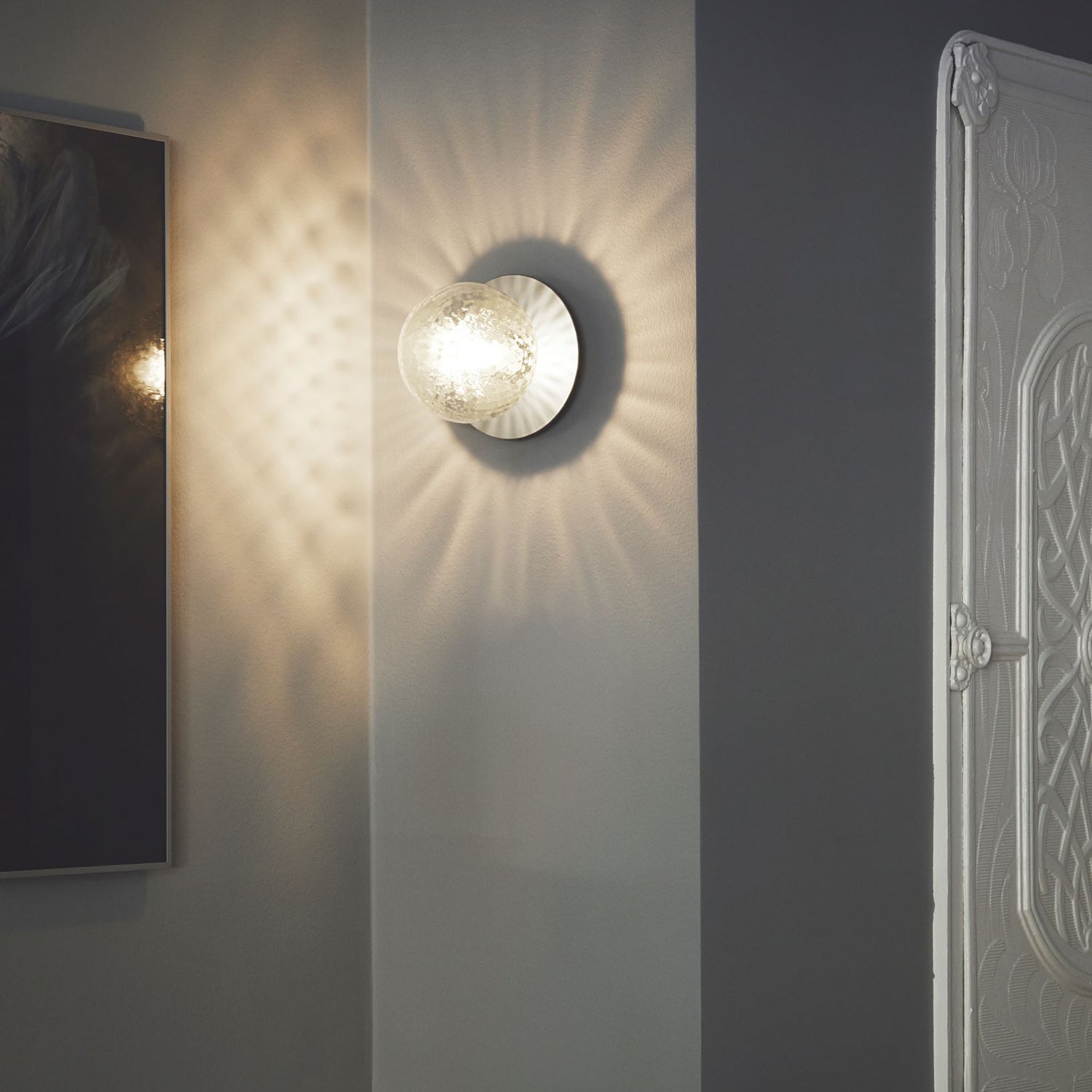 Lunara Wall Lamp - Blowlighting