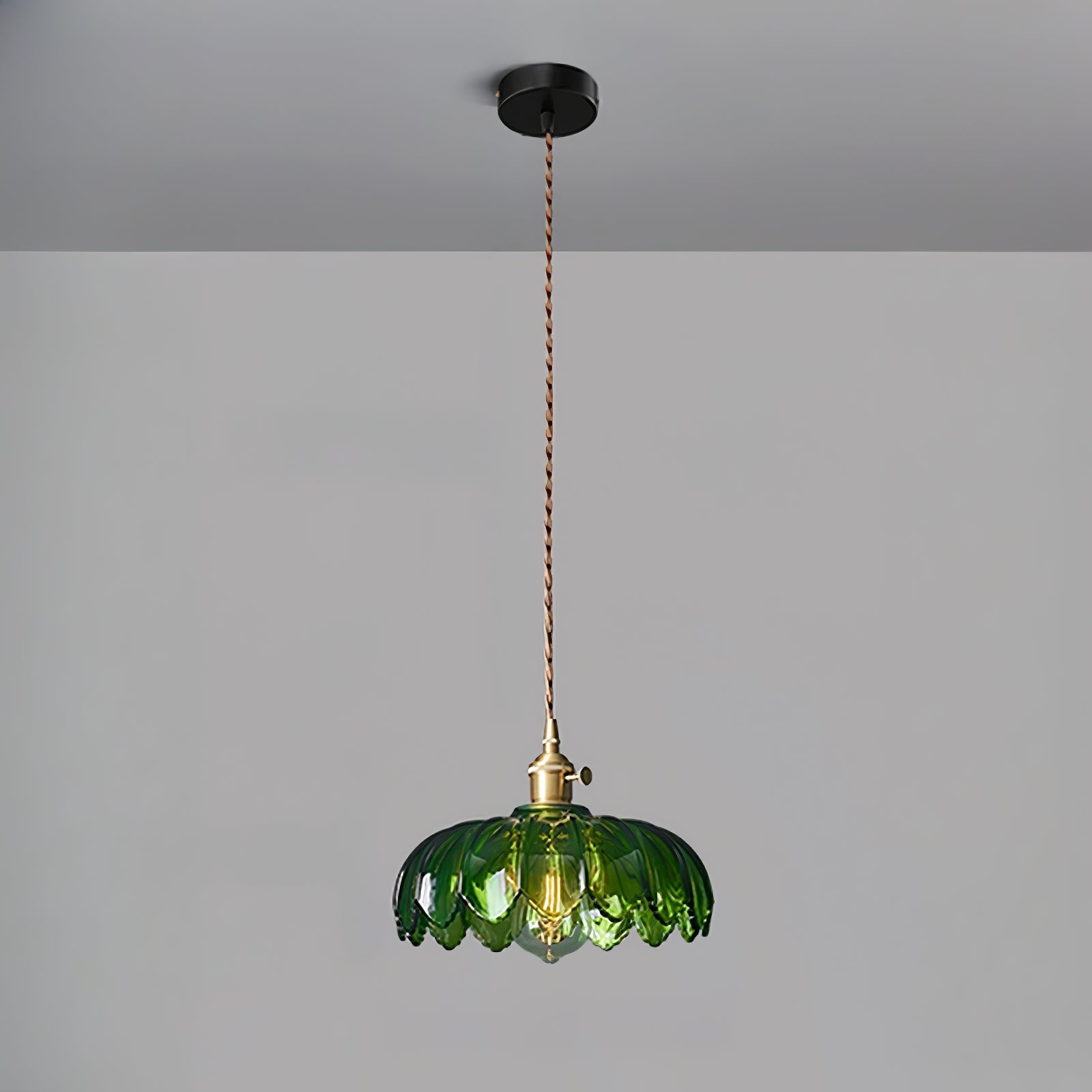 Lila Petal Pendant Lamp - Blowlighting