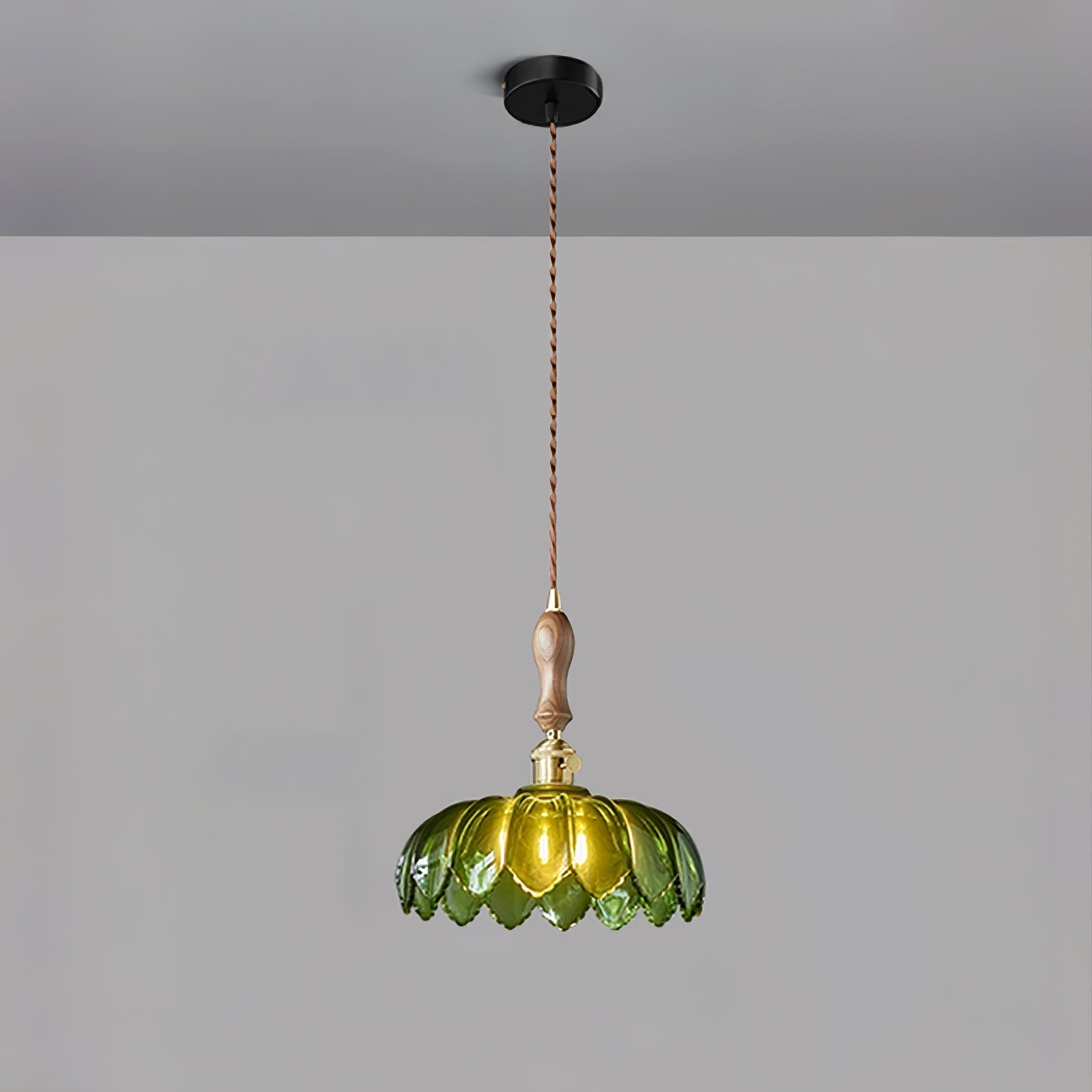 Lila Petal Pendant Lamp - Blowlighting