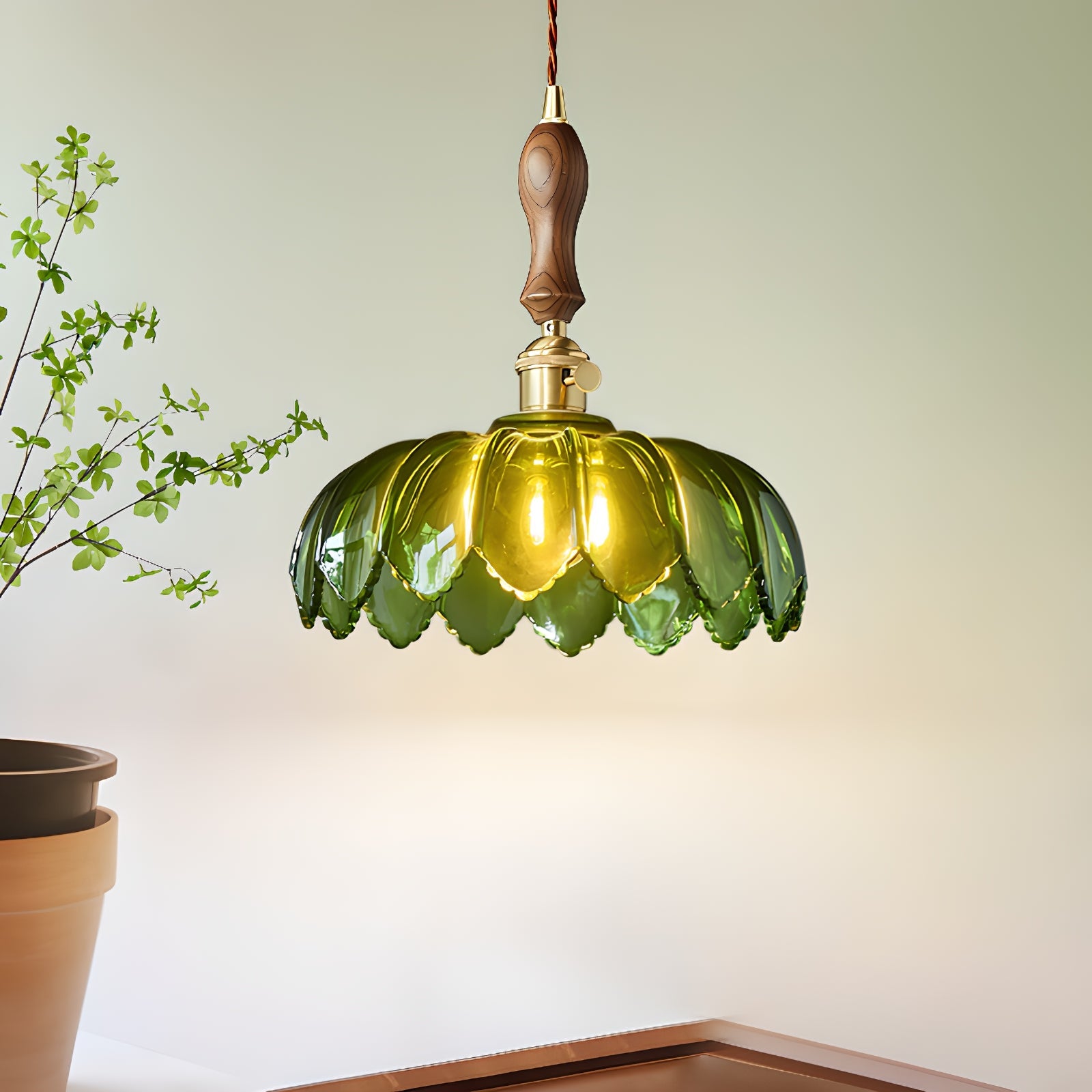 Lila Petal Pendant Lamp - Blowlighting