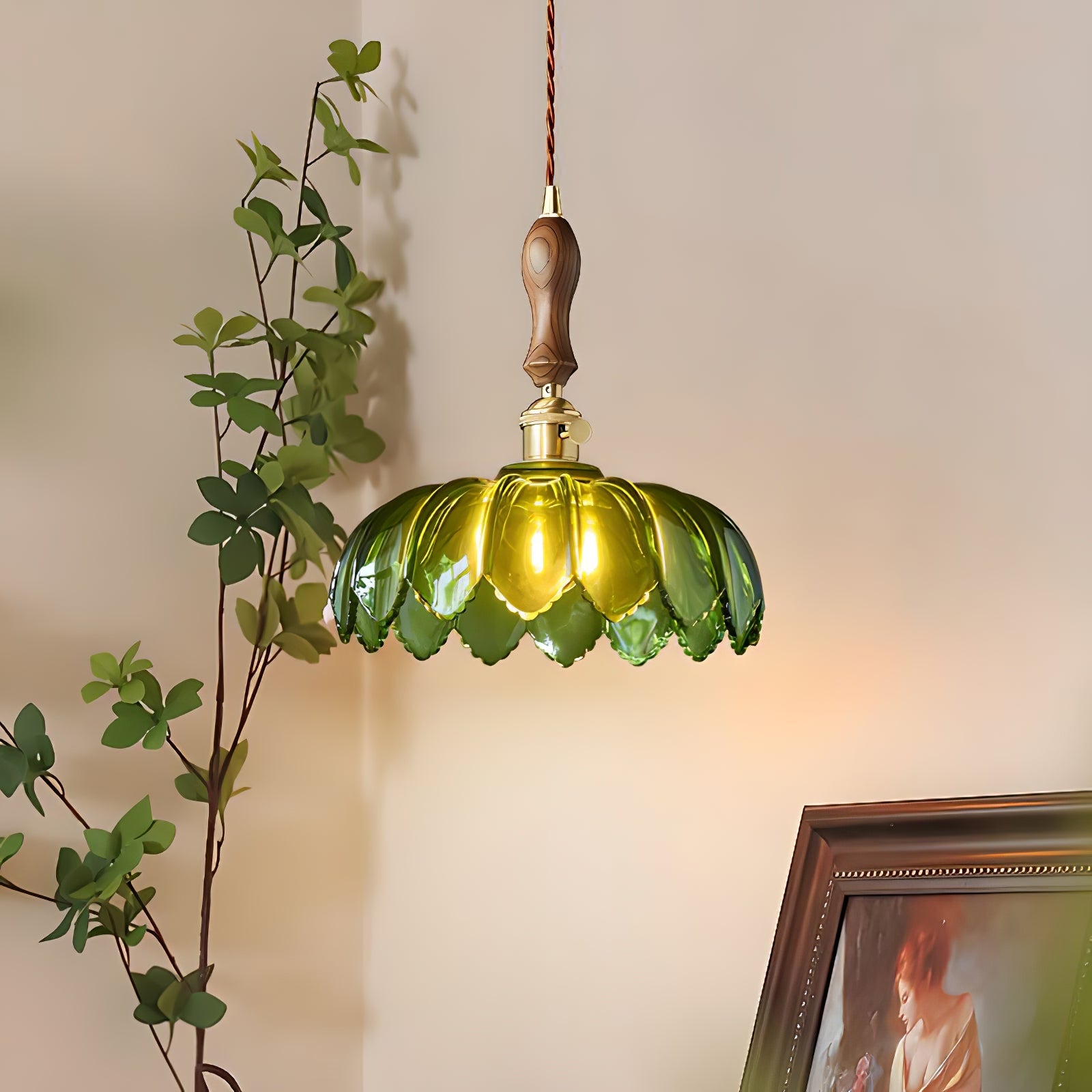 Lila Petal Pendant Lamp - Blowlighting