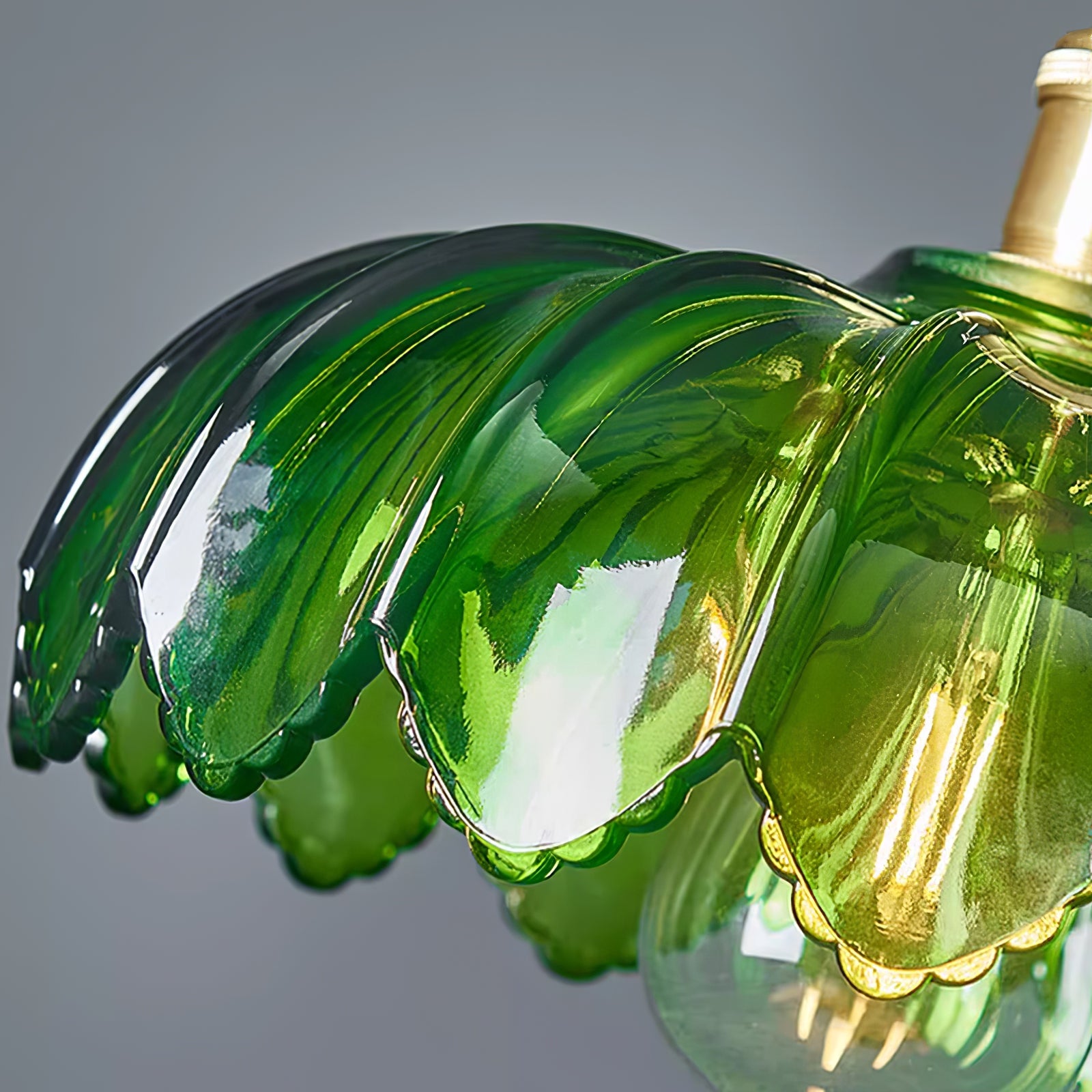 Lila Petal Pendant Lamp - Blowlighting