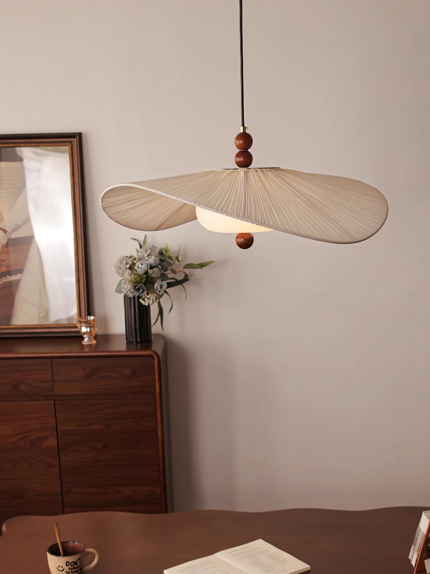 Lilium Drift Pendant Lamp - Blowlighting