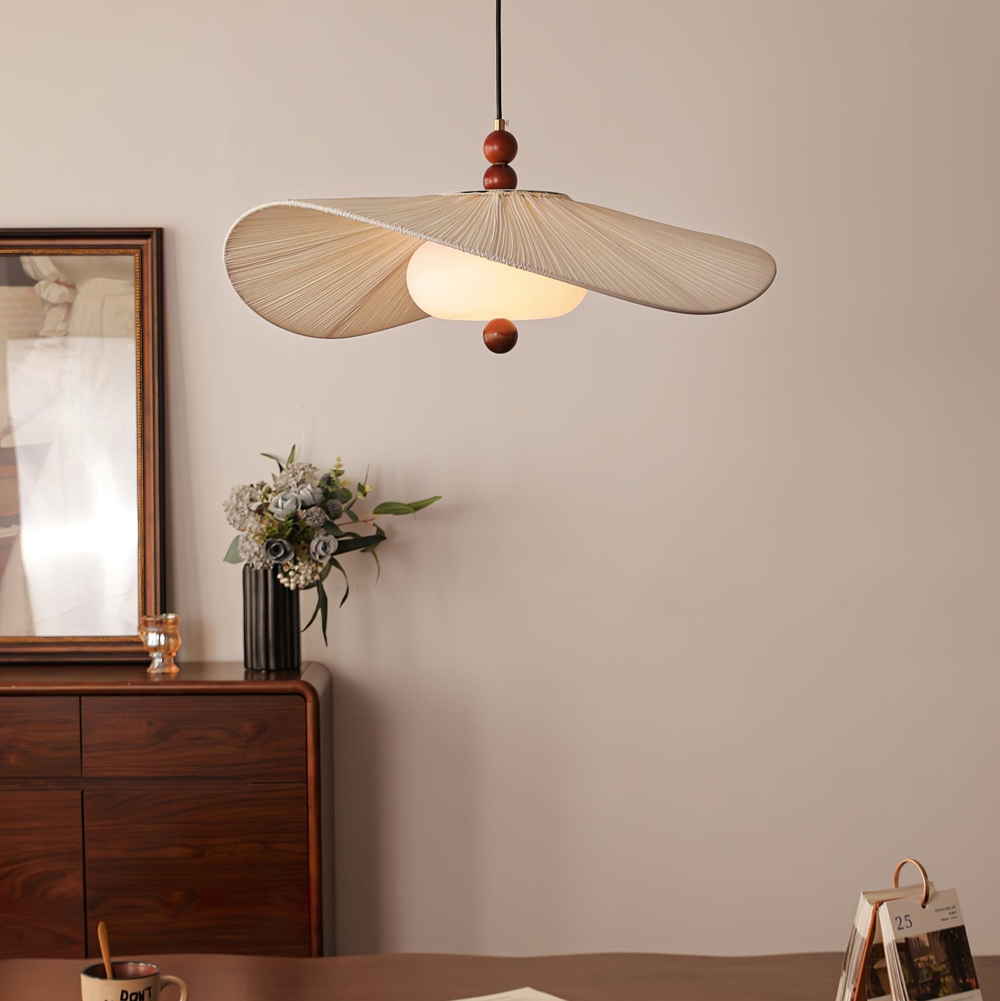 Lilium Drift Pendant Lamp - Blowlighting