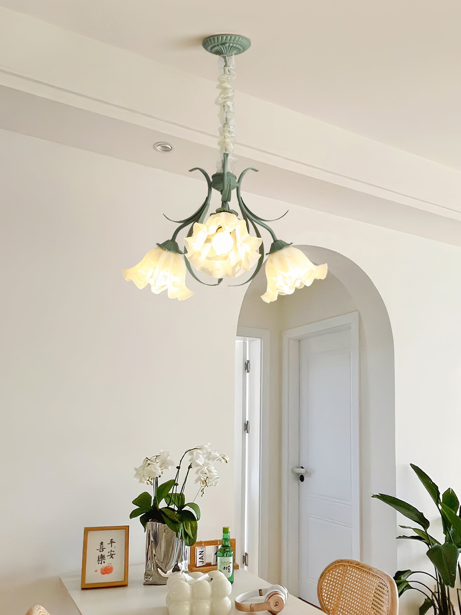 Lily of the Valley Flower Chandelier - Blowlighting