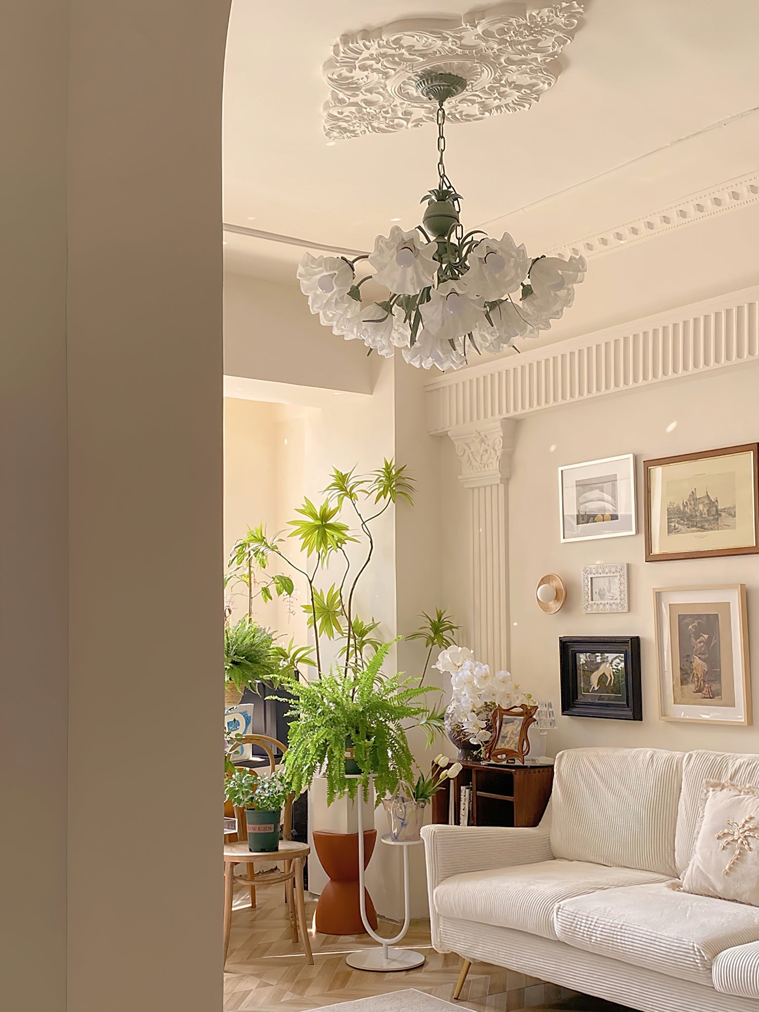 Lily of the Valley Flower Chandelier - Blowlighting