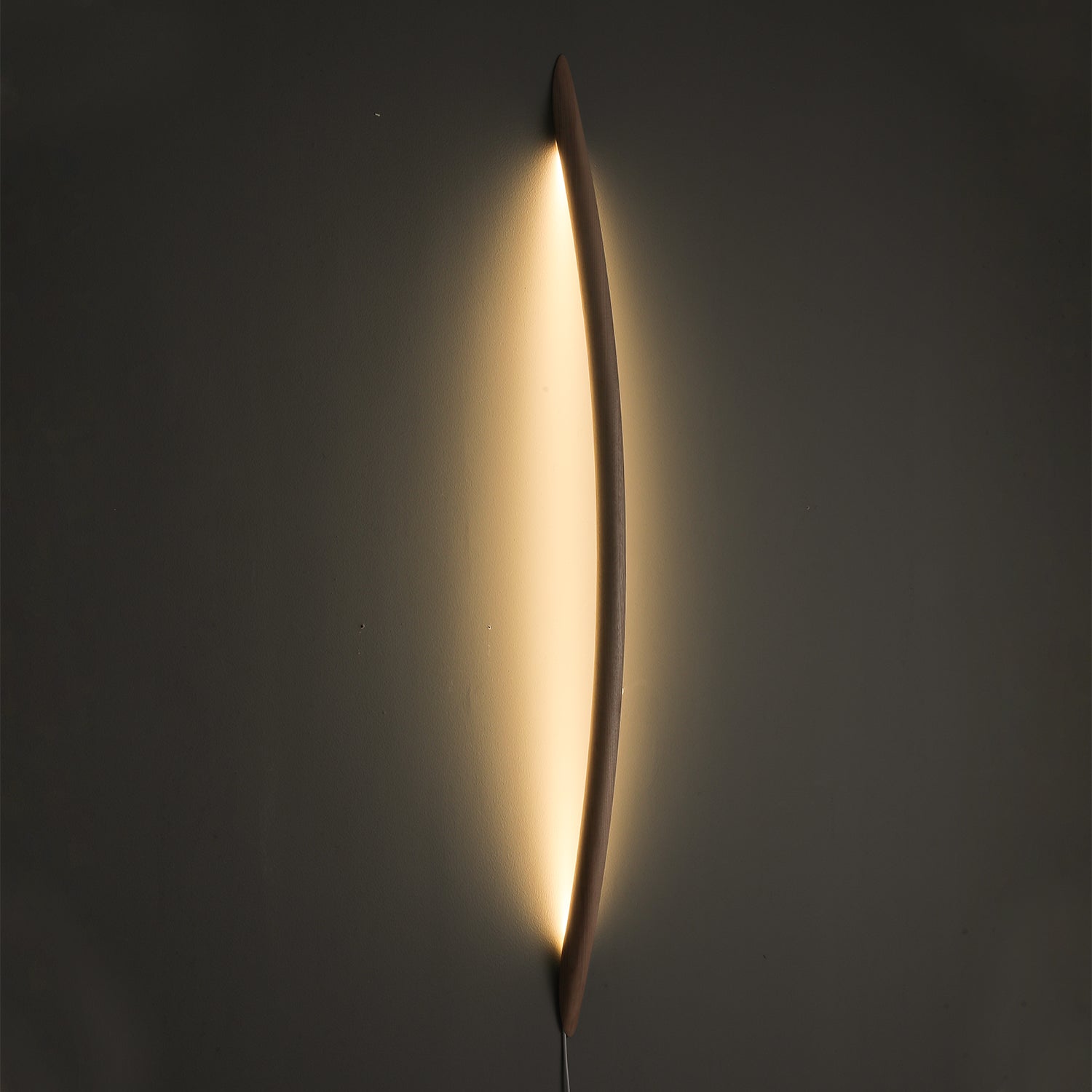 Linea Wood Wall Light - Blowlighting