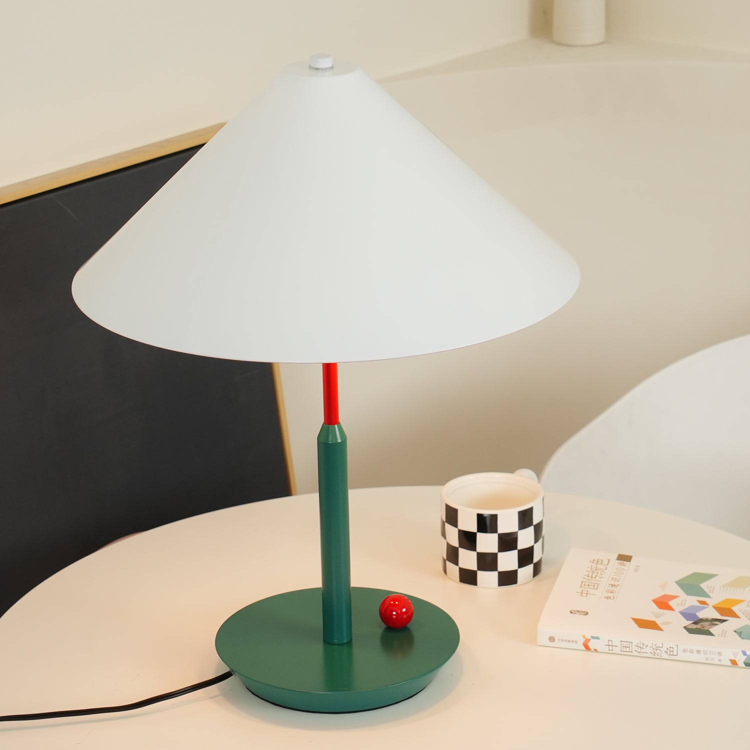 Little Eliah Table Lamp - Blowlighting